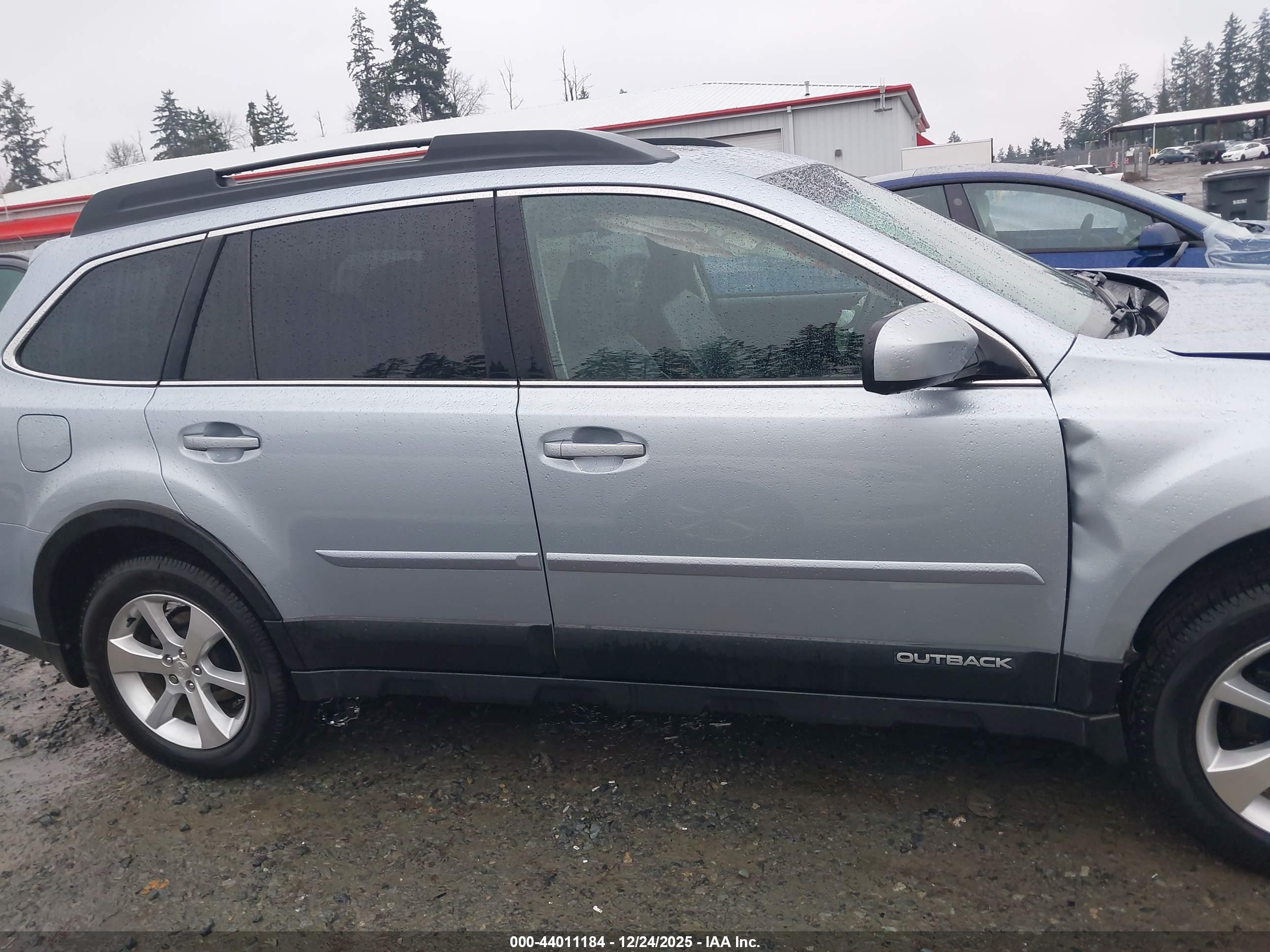 2013 Subaru Outback 2.5i Limited Silver vin: 4S4BRBKC1D3317979