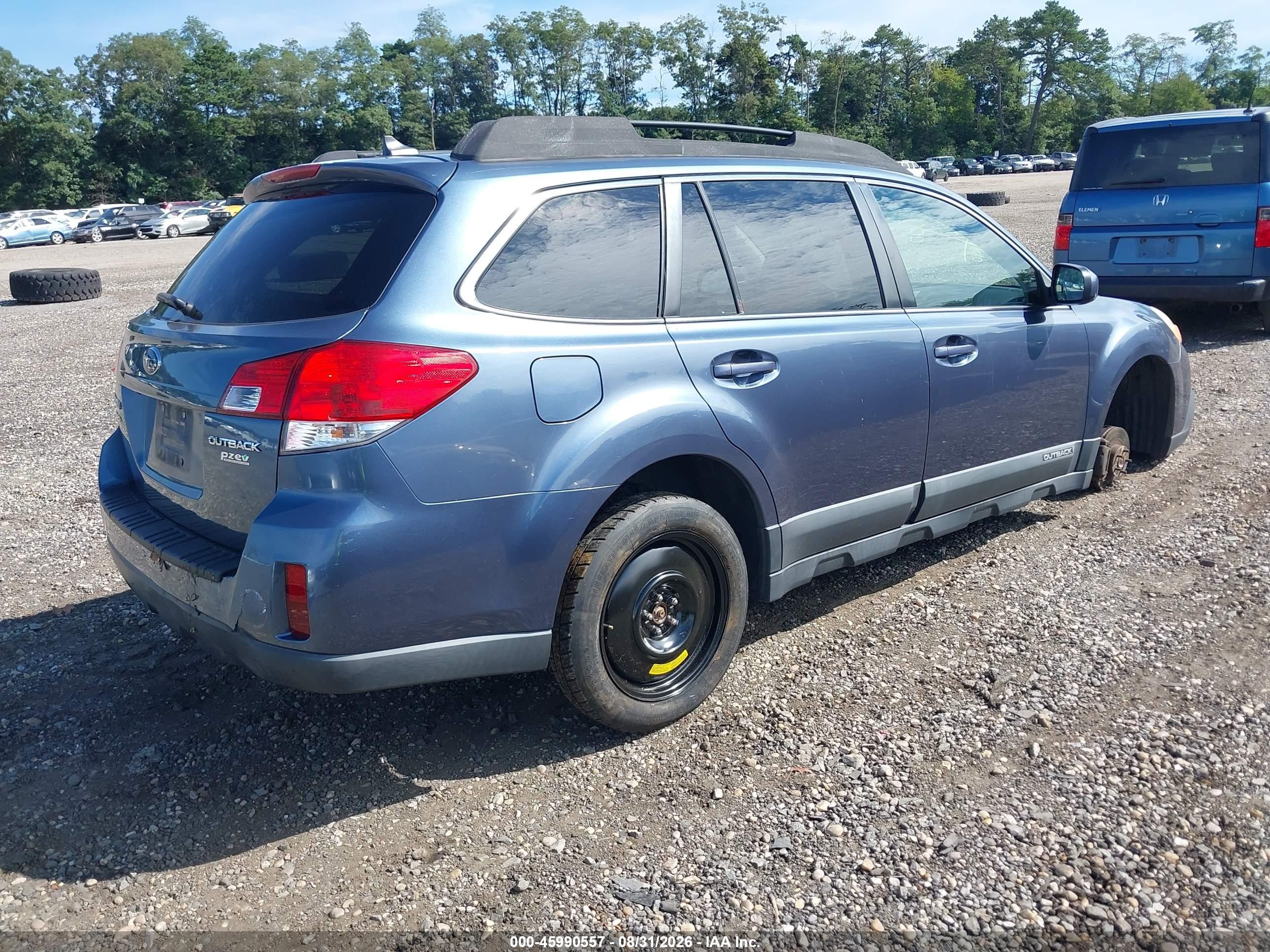 2013 Subaru Outback 2.5i Limited Blue vin: 4S4BRBKC1D3319098