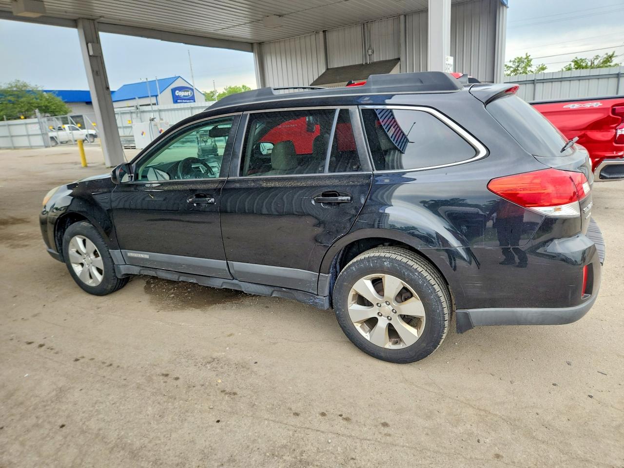 2011 Suba Outback 2. Black vin: 4S4BRBKC2B3325747