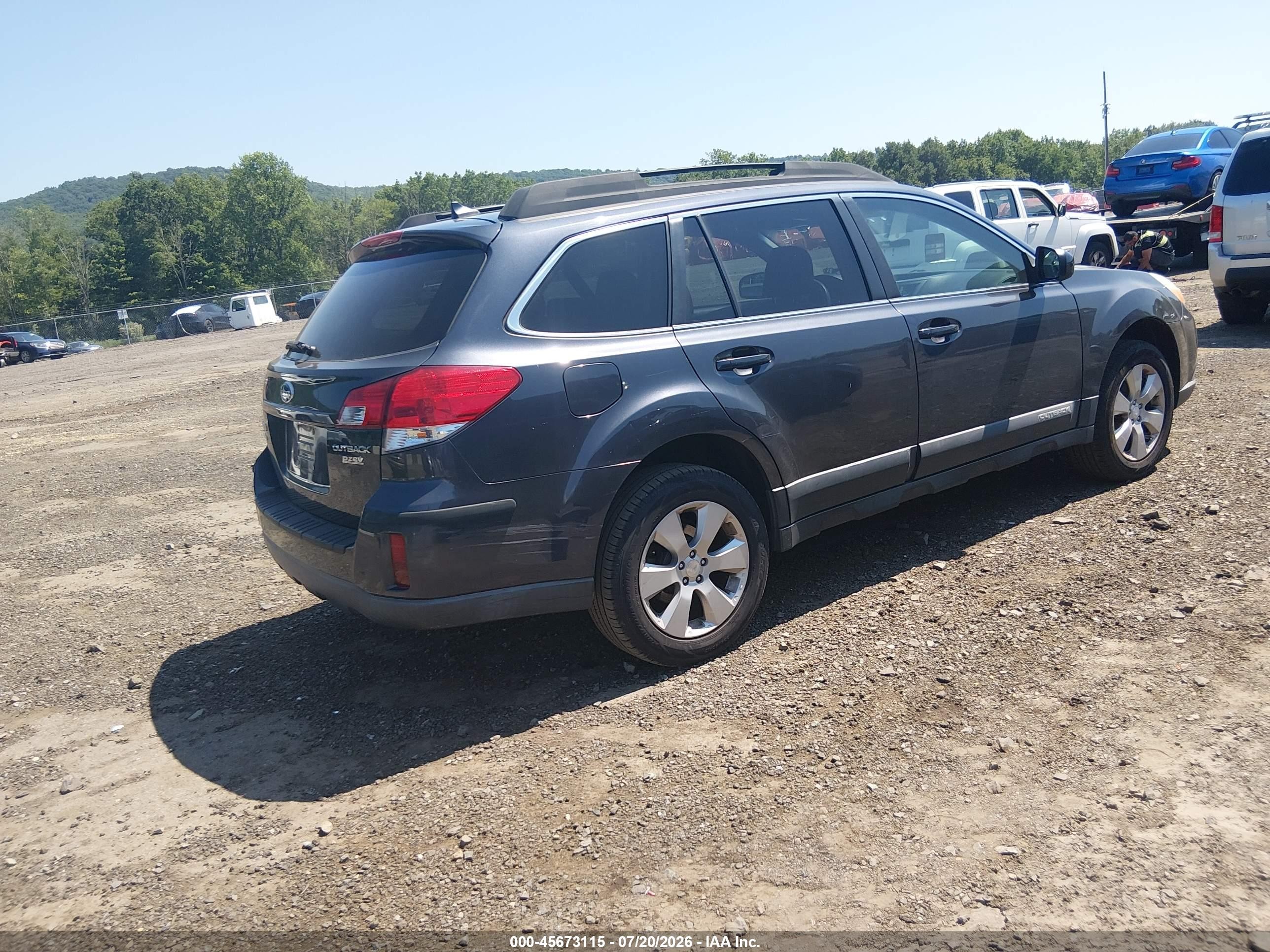2011 Subaru Outback 2.5i Limited Gray vin: 4S4BRBKC2B3326946