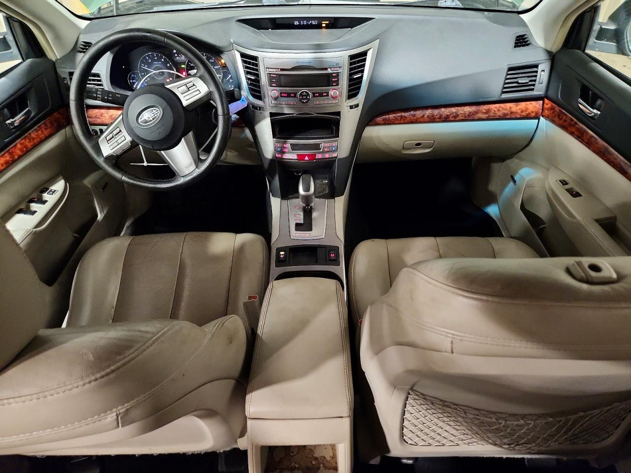 2011 Subaru Outback 2.5i Limited Green vin: 4S4BRBKC2B3357632