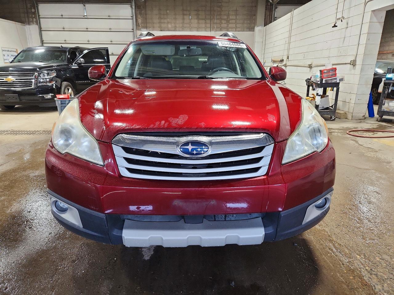 2012 Subaru Outback Красный vin: 4S4BRBKC2C3300428