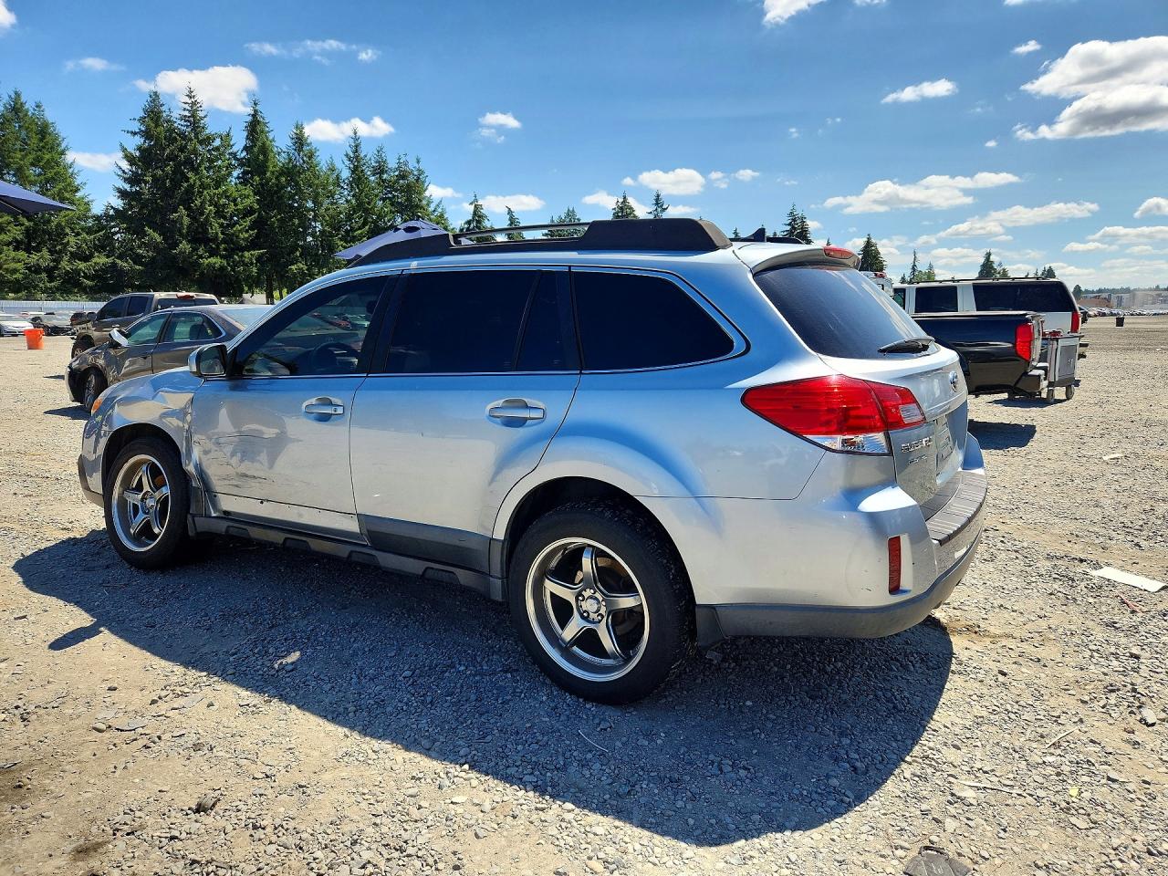 2013 Subaru Outback 2.5i Limited Silver vin: 4S4BRBKC2D3219463