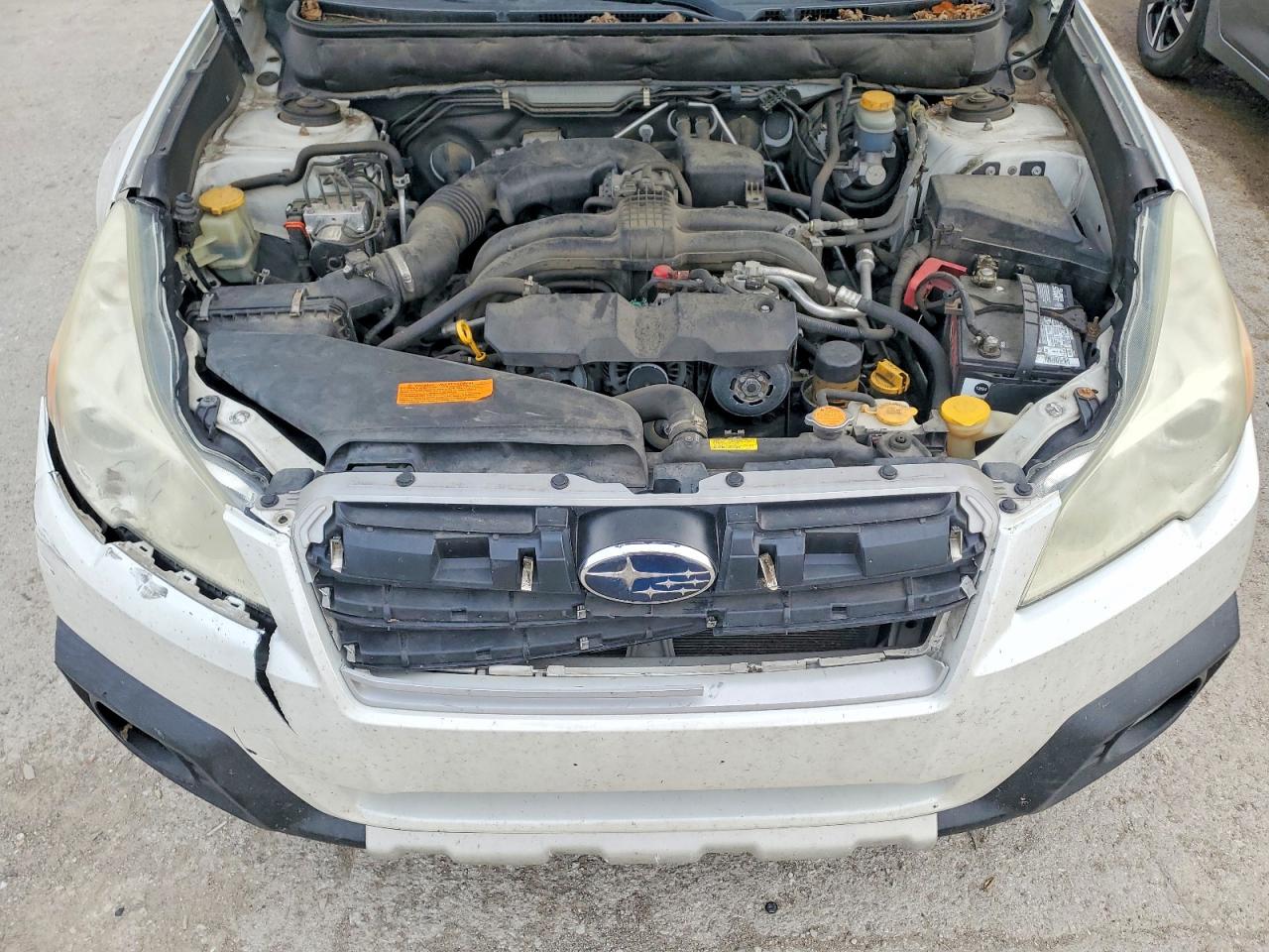 2013 Subaru Outback 2.5i Limited White vin: 4S4BRBKC2D3239356