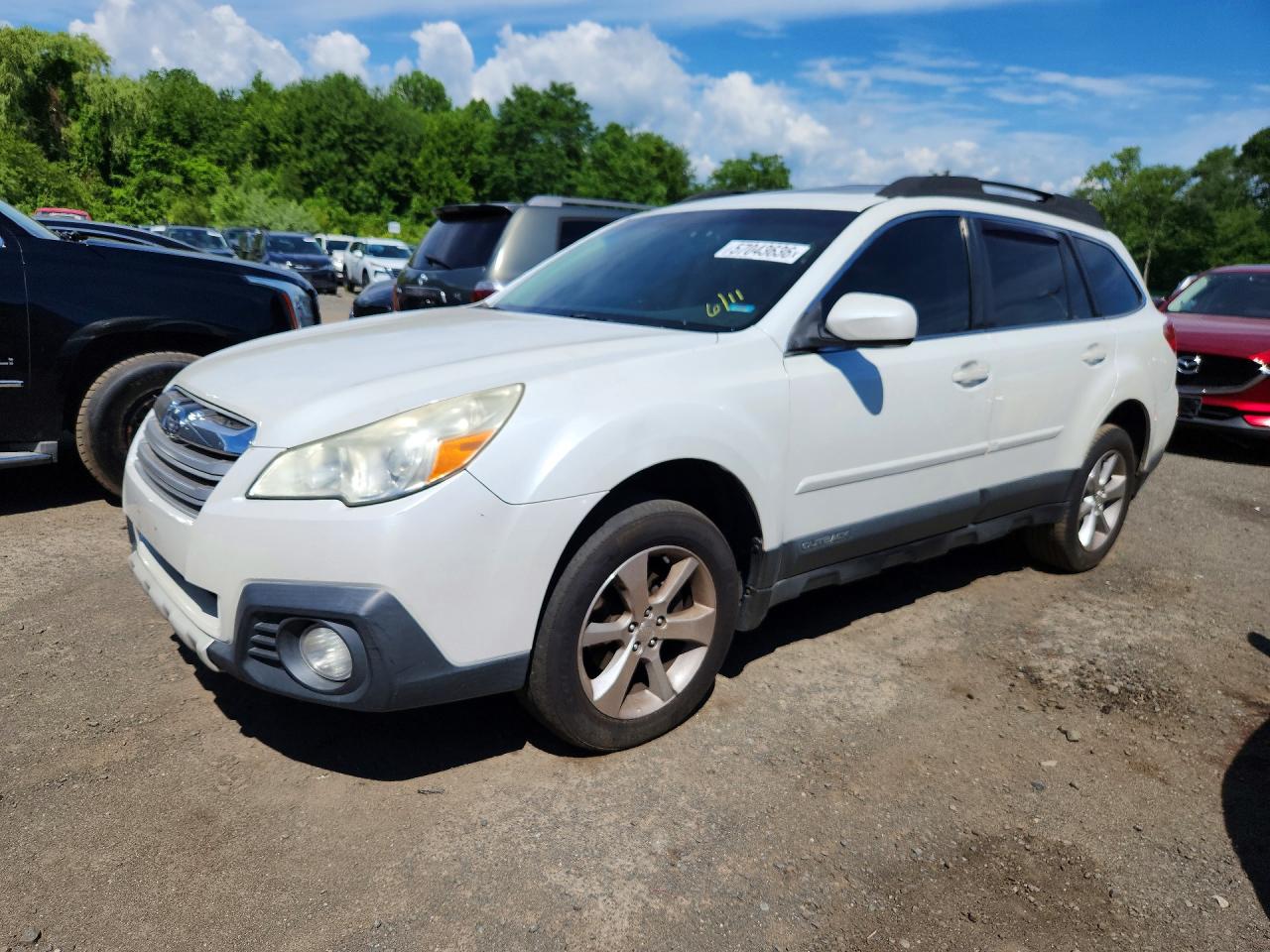 2013 Subaru Outback 2.5i Limited White vin: 4S4BRBKC2D3265813