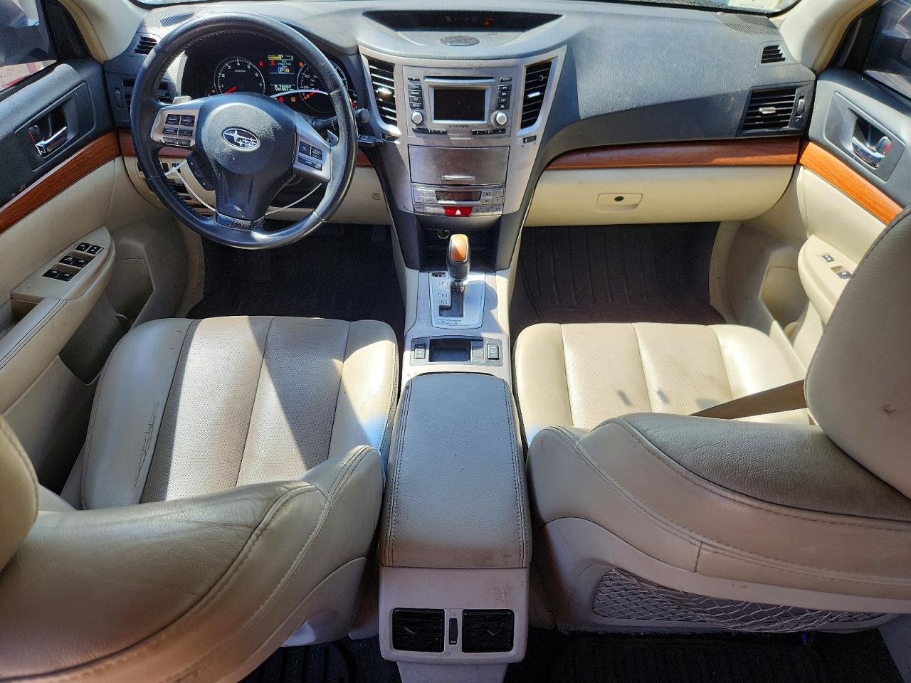 2013 Subaru Outback 2.5i Limited Белый vin: 4S4BRBKC2D3265813