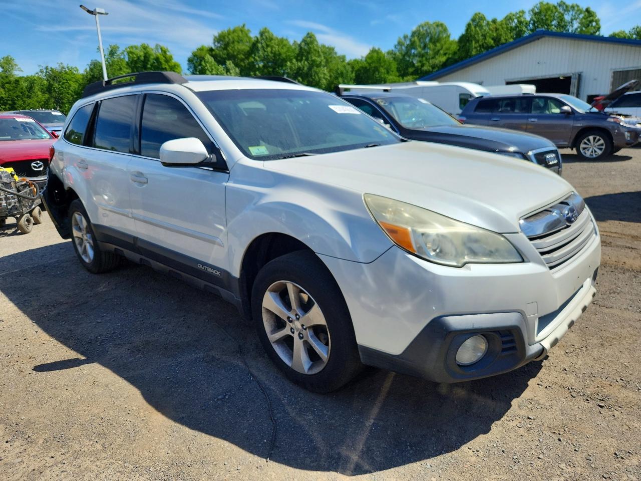 2013 Subaru Outback 2.5i Limited Белый vin: 4S4BRBKC2D3265813