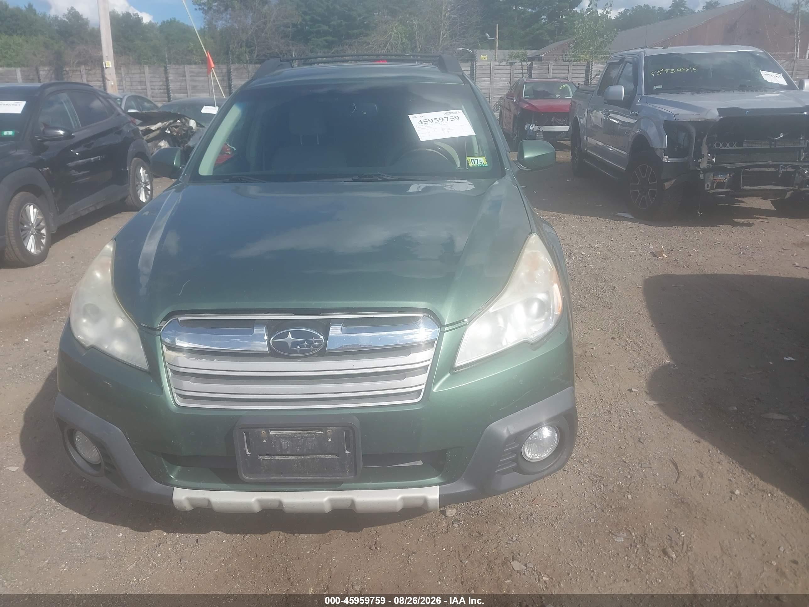 2014 Subaru Outback 2.5i Limited Green vin: 4S4BRBKC2E3251637