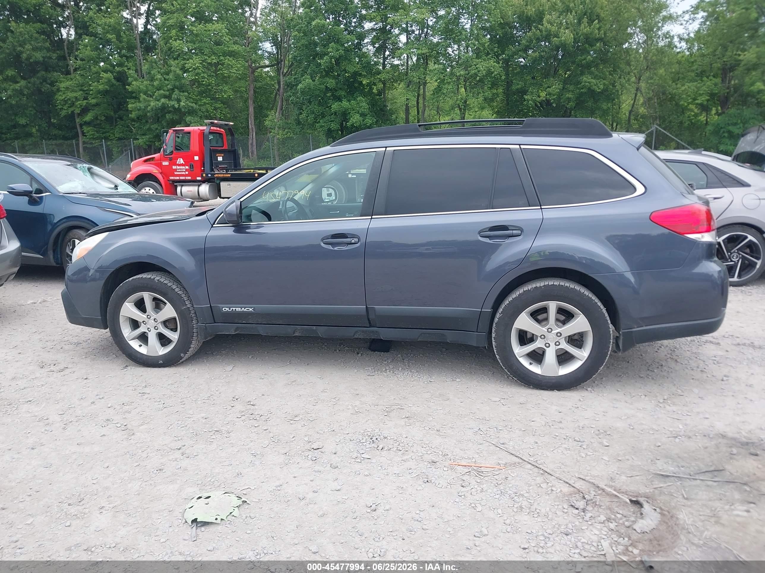 2014 Subaru Outback 2.5i Limited Синий vin: 4S4BRBKC2E3285593