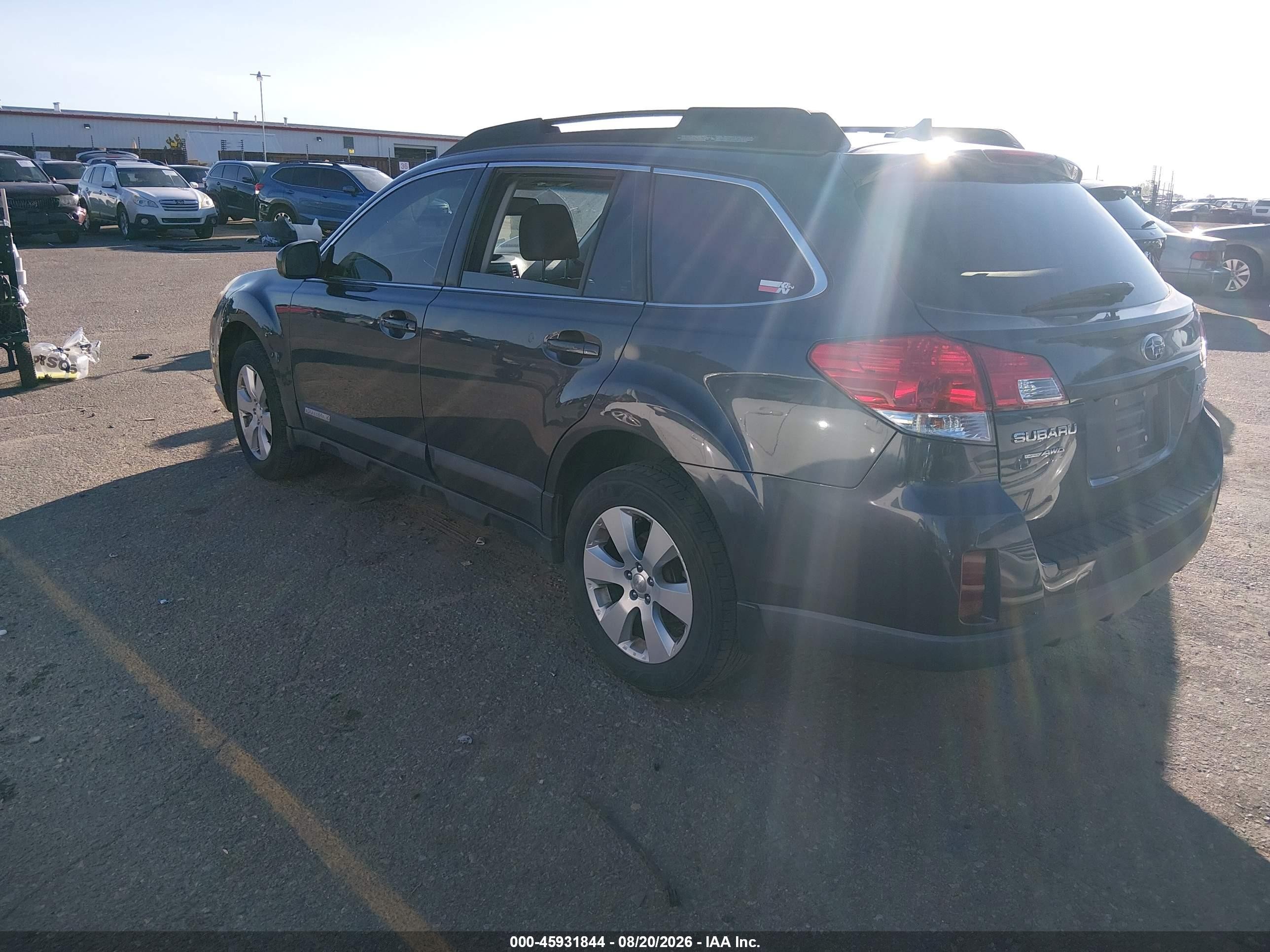 2011 Subaru Outback 2.5i Limited Dark Blue vin: 4S4BRBKC3B3356585