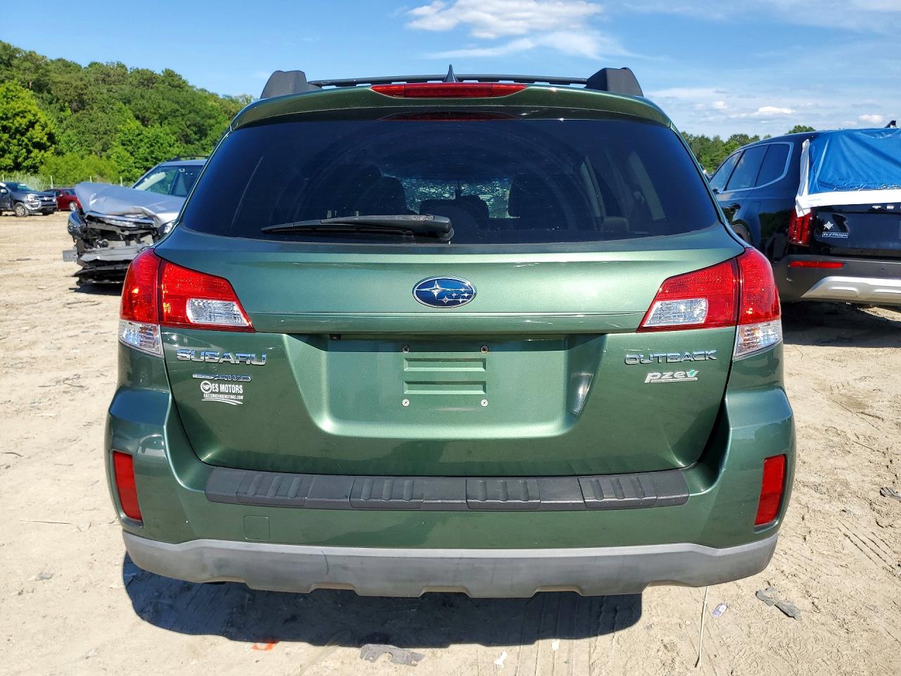 2011 Subaru Outback 2.5i Limited Green vin: 4S4BRBKC3B3411116