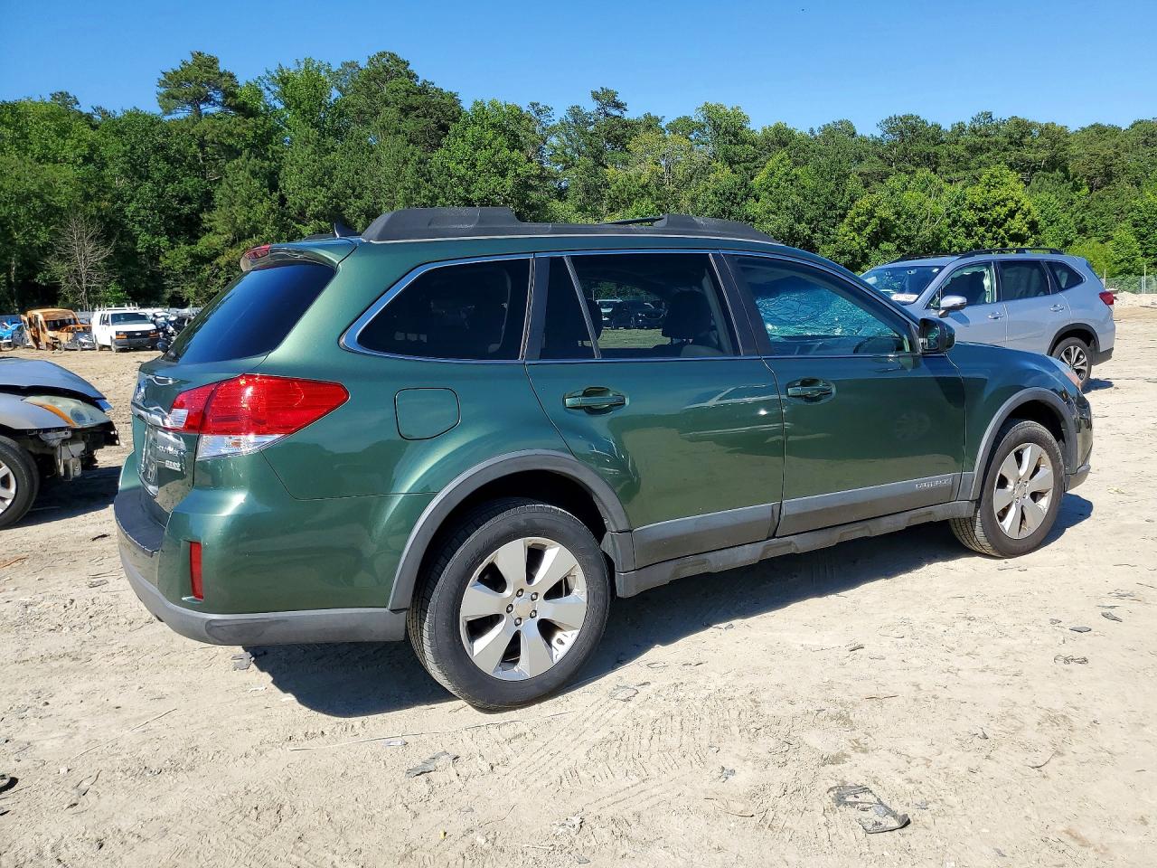 2011 Subaru Outback 2.5i Limited Green vin: 4S4BRBKC3B3411116