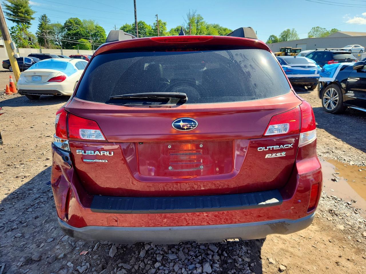 2012 Subaru Outback 2.5i Limited Burgundy vin: 4S4BRBKC3C3245553