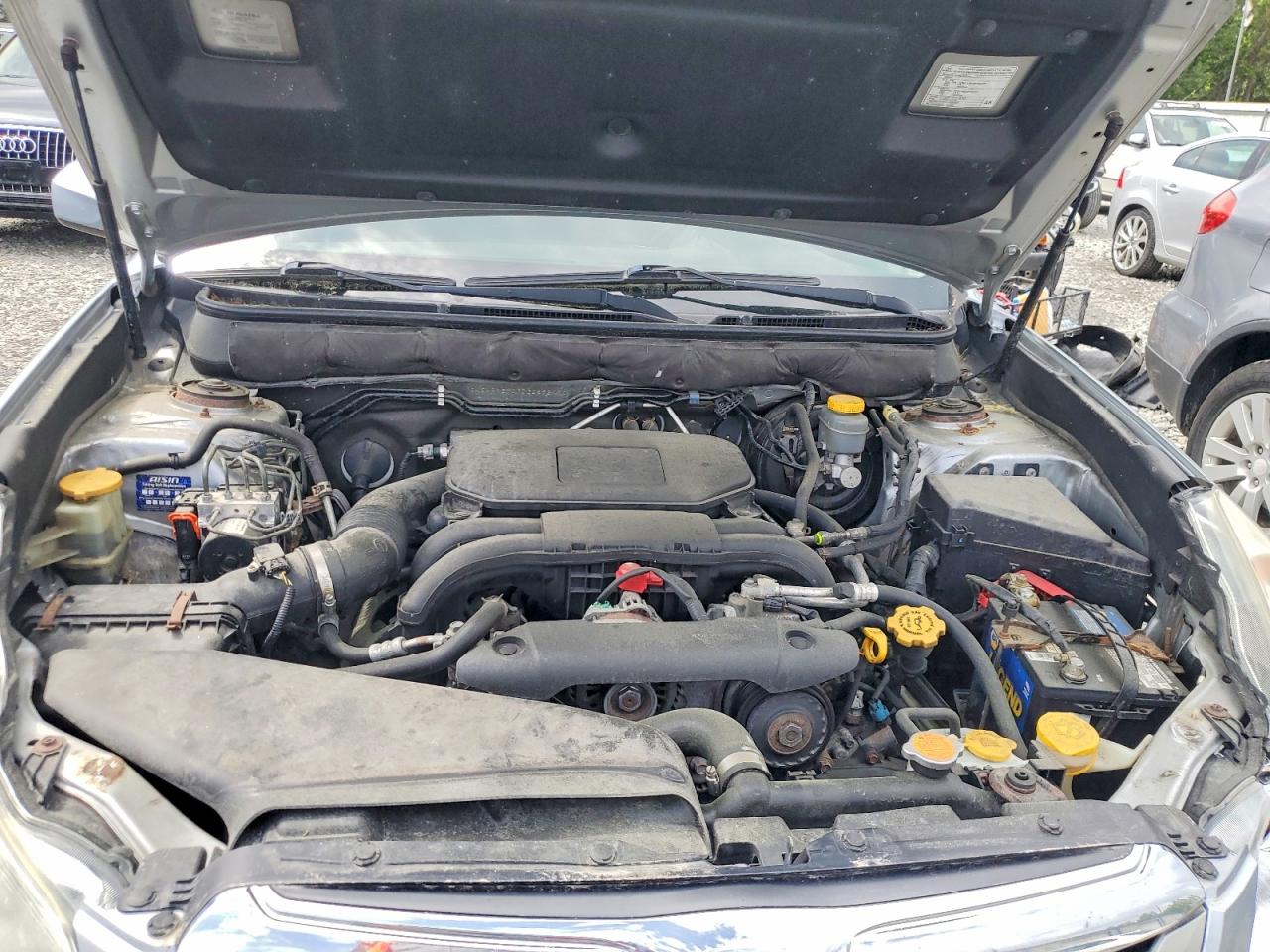 2012 Subaru Outback 2.5i Limited Silver vin: 4S4BRBKC3C3265219