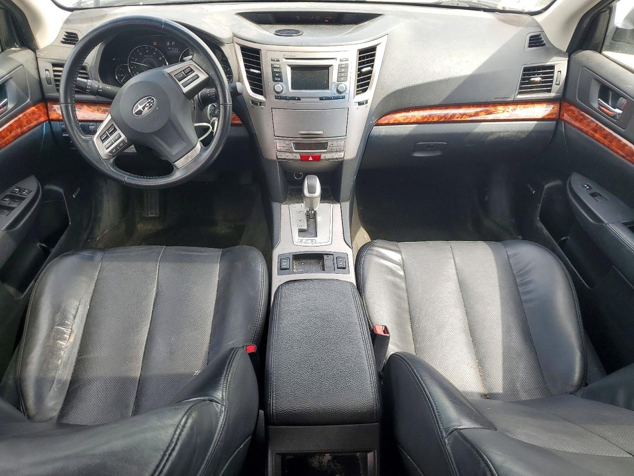 2012 Subaru Outback 2.5i Limited Silver vin: 4S4BRBKC3C3265219