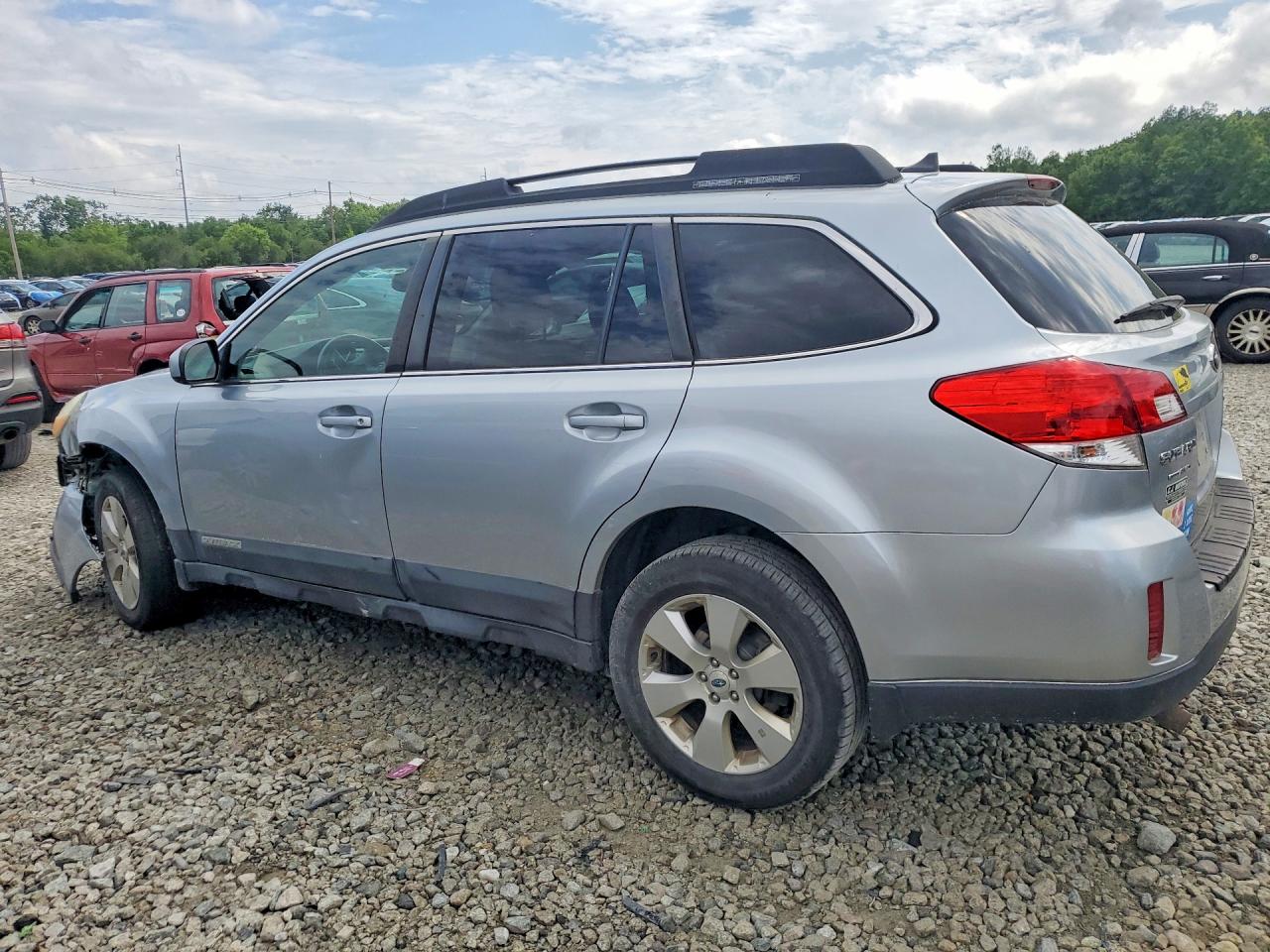 2012 Subaru Outback 2.5i Limited Silver vin: 4S4BRBKC3C3265219