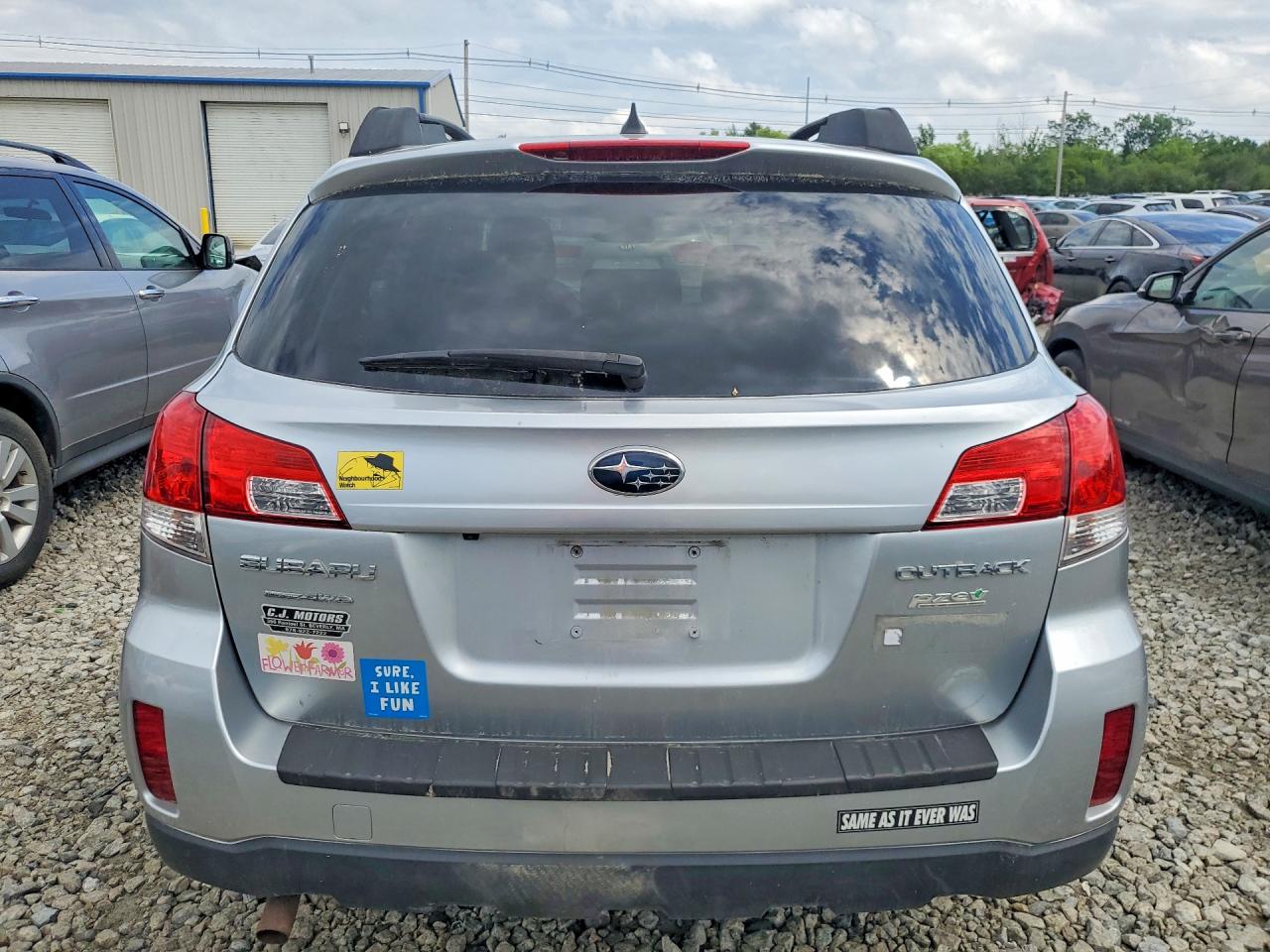 2012 Subaru Outback 2.5i Limited Silver vin: 4S4BRBKC3C3265219