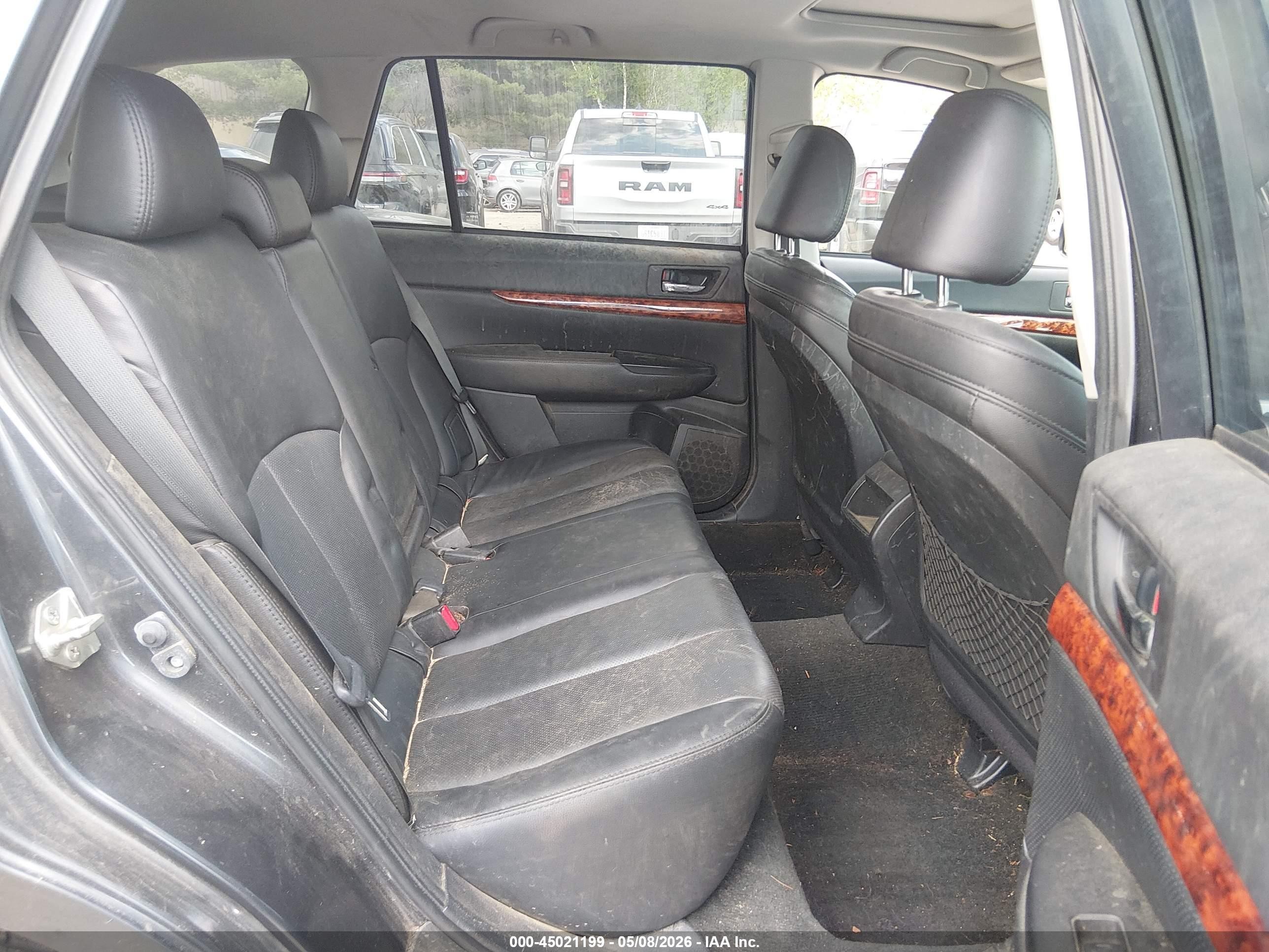 2012 Subaru Outback 2.5i Limited Navy vin: 4S4BRBKC3C3292775
