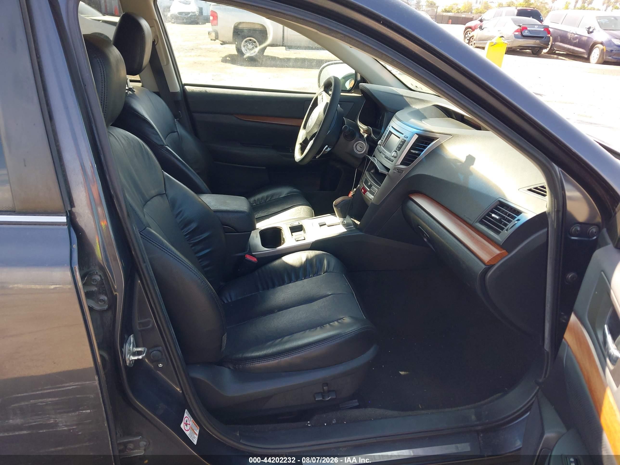 2013 Subaru Outback 2.5i Limited Gray vin: 4S4BRBKC3D3291062