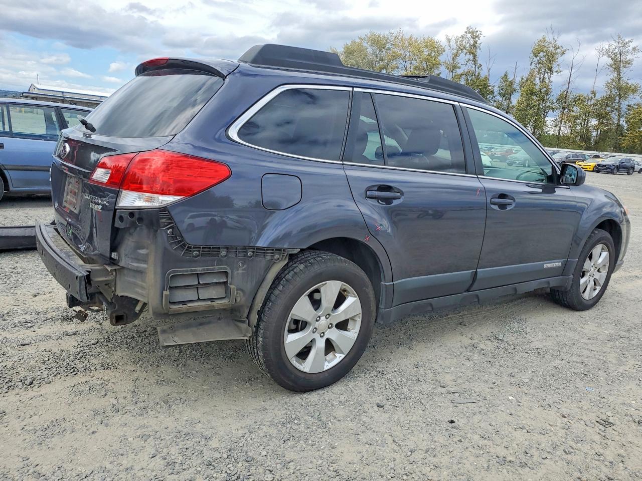 2010 Subaru Outback 2.5i Limited Gray vin: 4S4BRBKC4A3378366