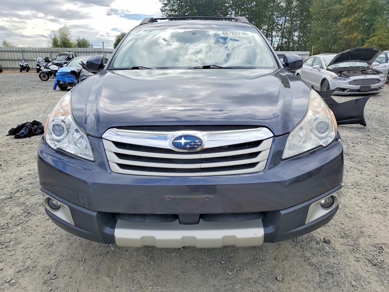 2010 Subaru Outback 2.5i Limited Gray vin: 4S4BRBKC4A3378366