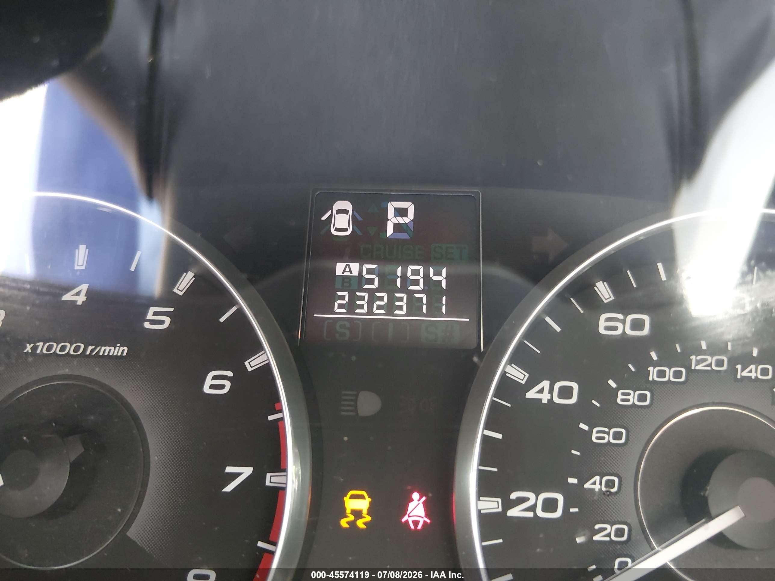 2011 Subaru Outback 2.5i Limited Red vin: 4S4BRBKC4B3318878