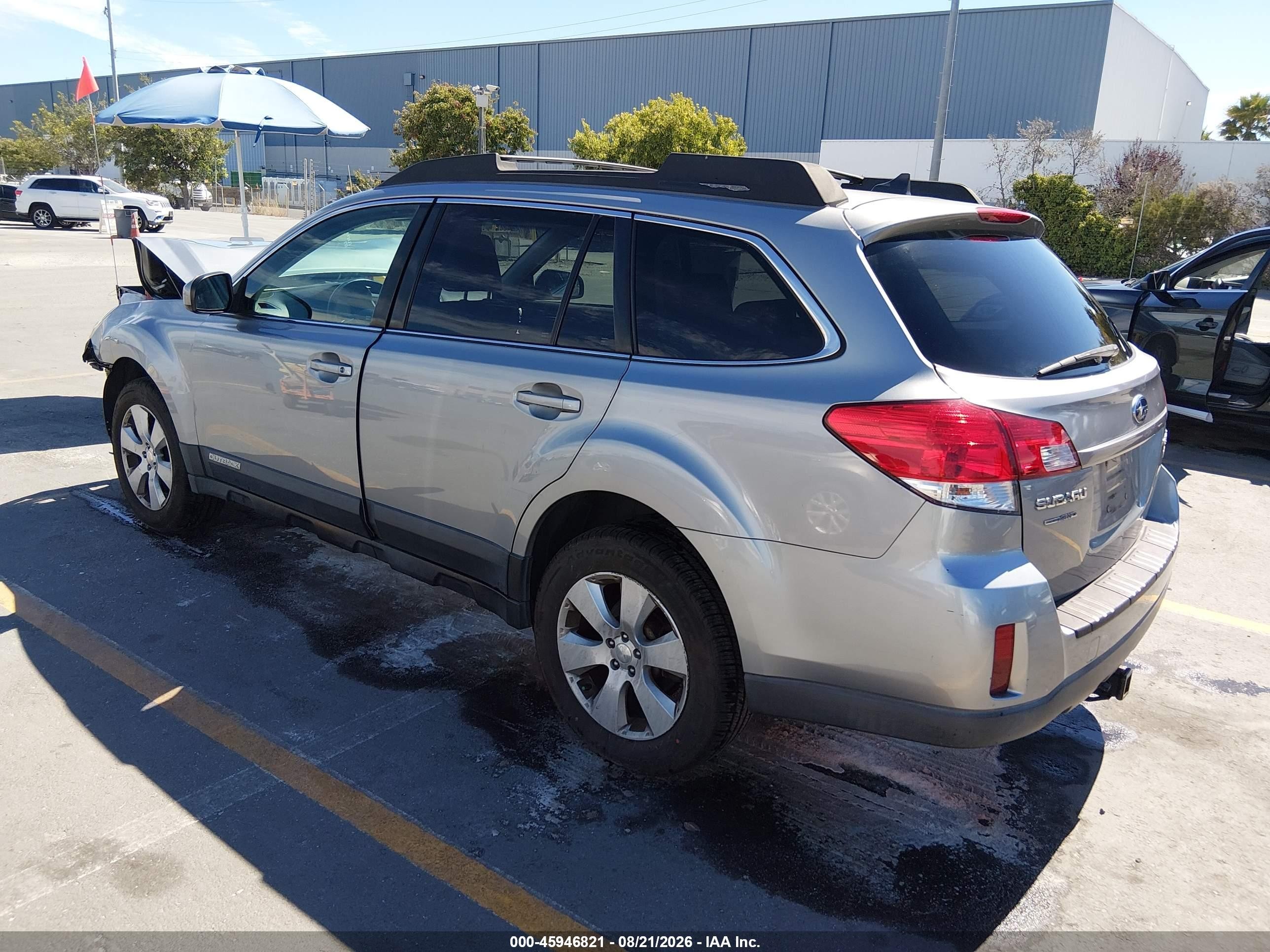 2011 Subaru Outback 2.5i Limited Gray vin: 4S4BRBKC4B3341738