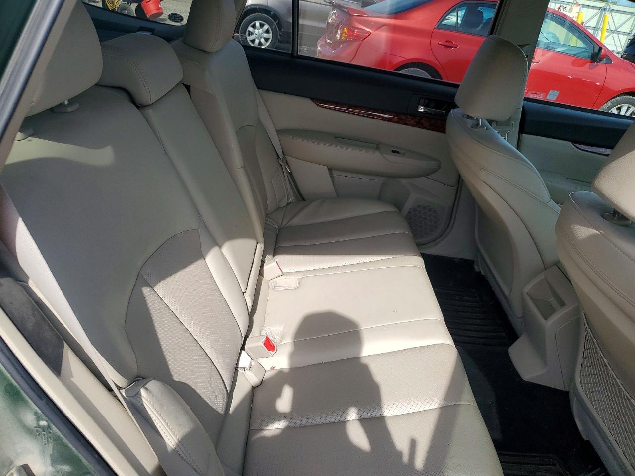 2011 Subaru Outback 2.5i Limited Зеленый vin: 4S4BRBKC4B3382953