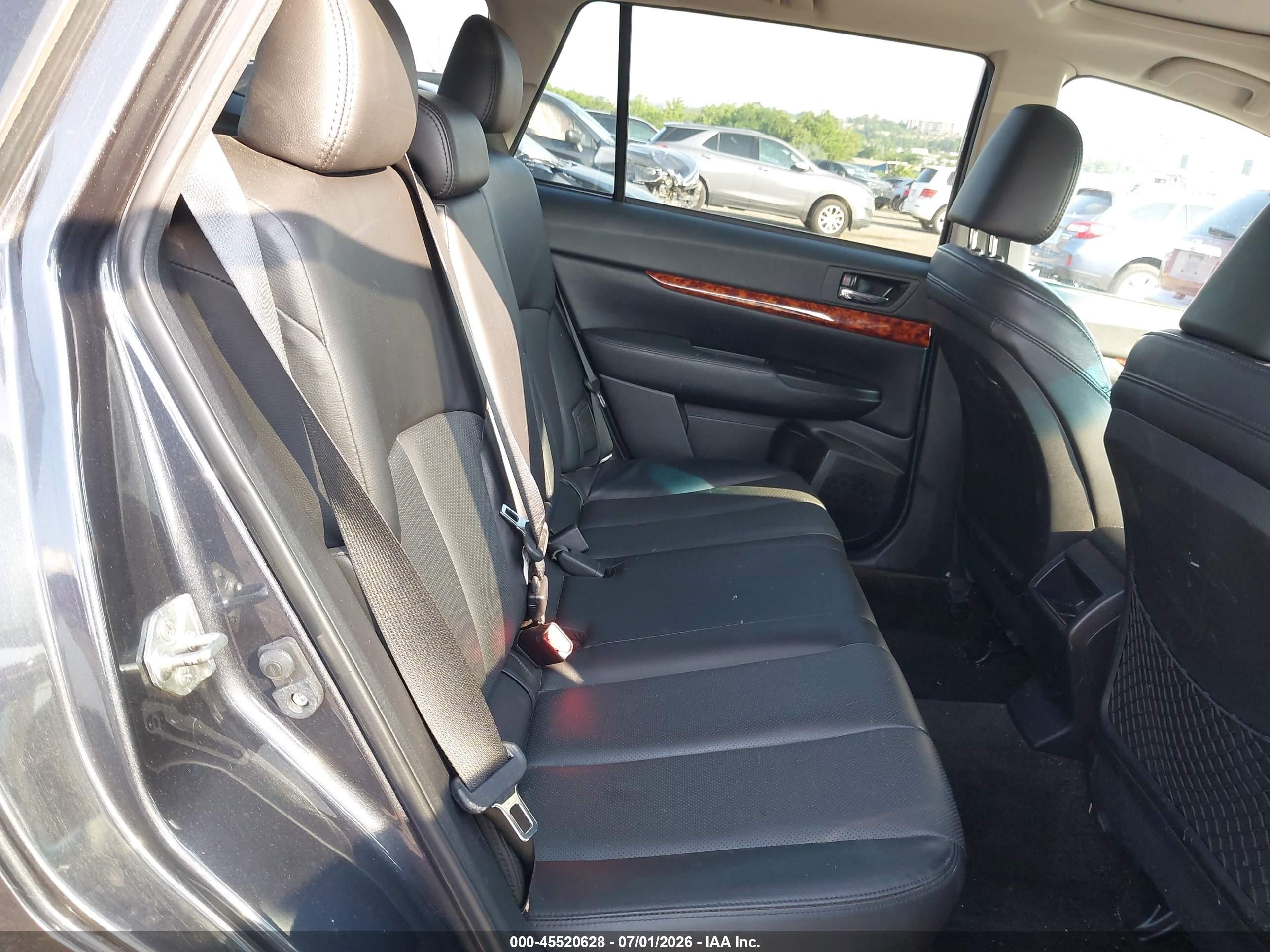 2011 Subaru Outback 2.5i Limited Gray vin: 4S4BRBKC4B3438308