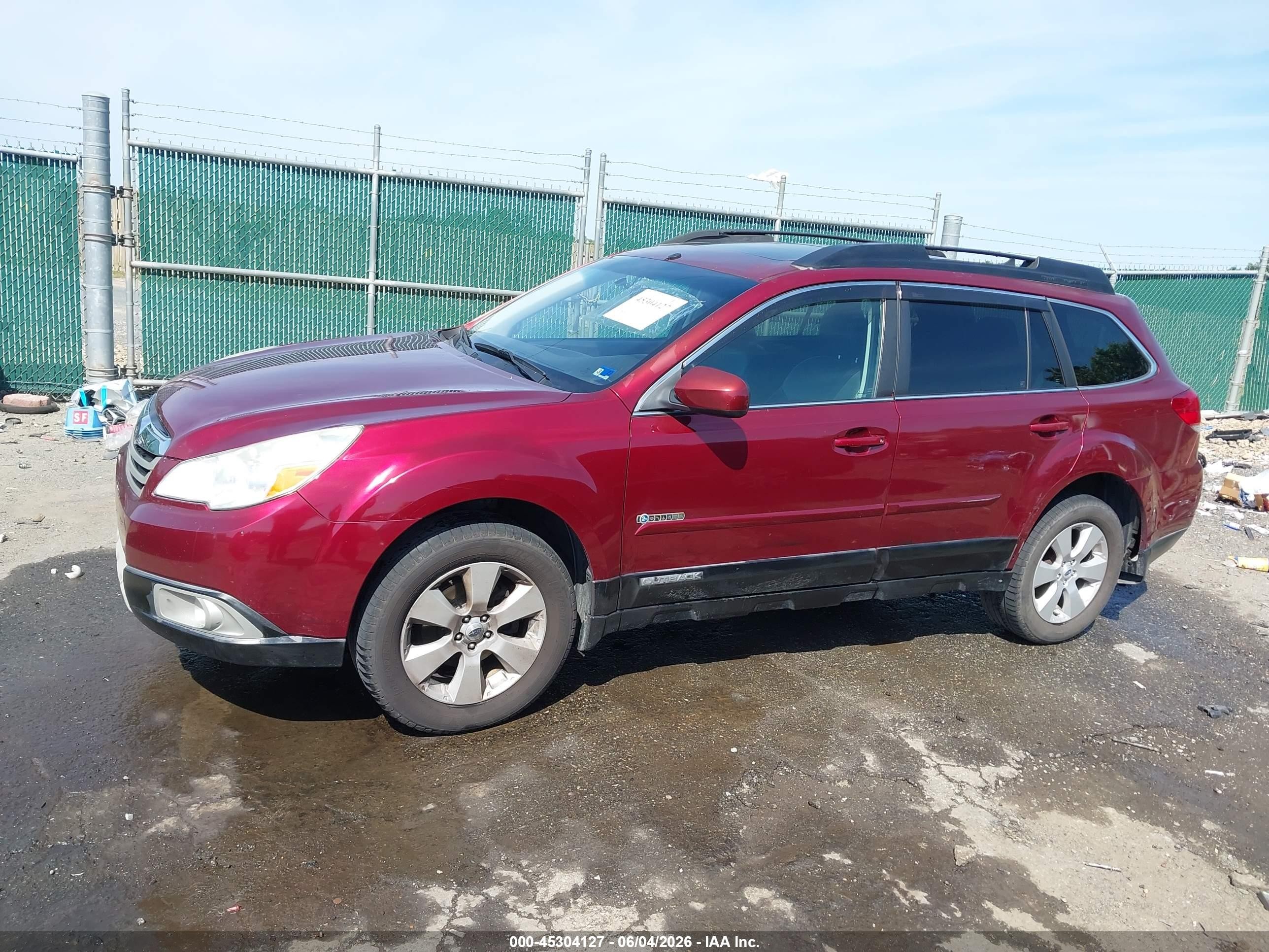 2012 Subaru Outback 2.5i Limited Maroon vin: 4S4BRBKC4C3206017