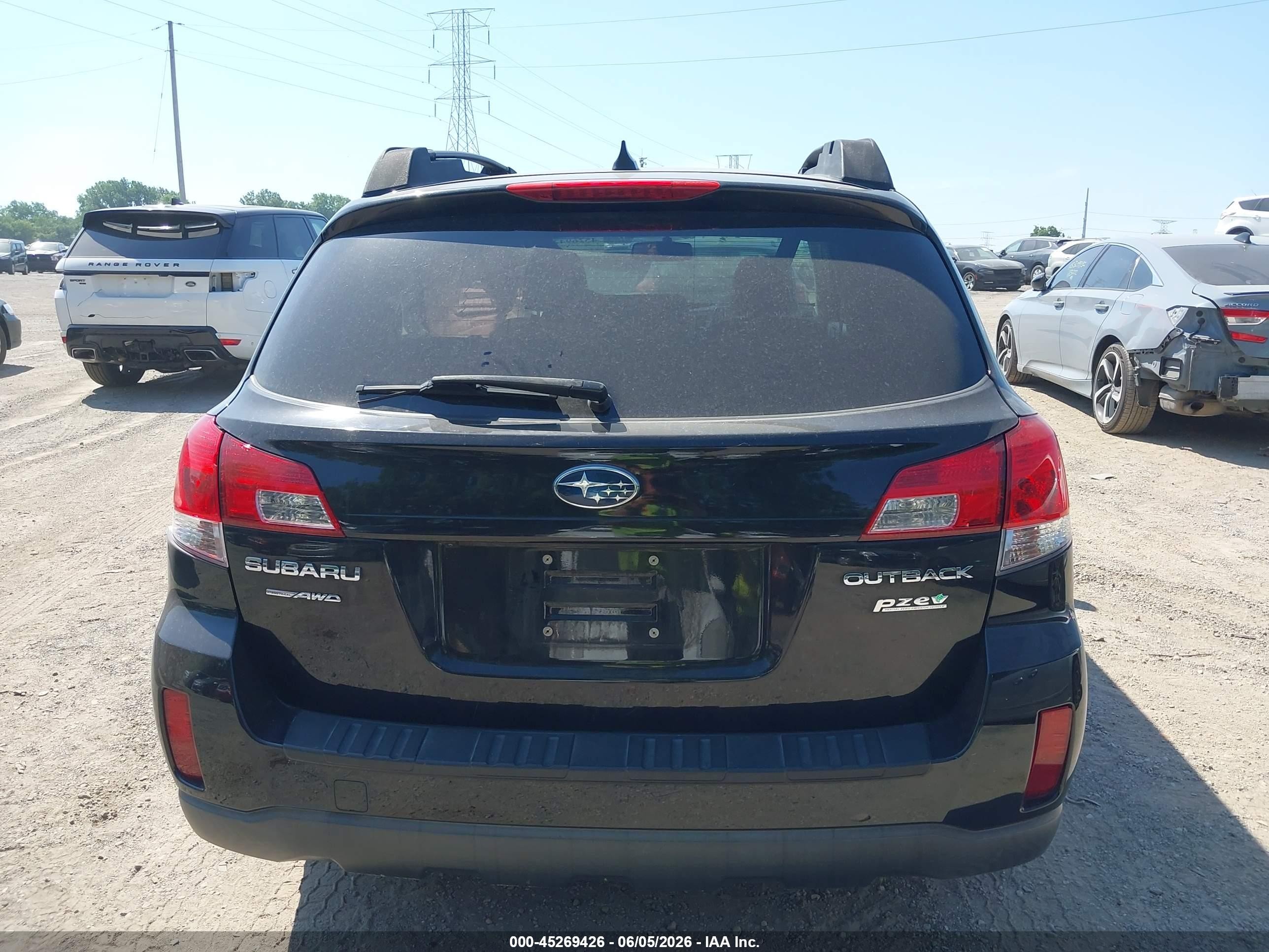 2013 Subaru Outback 2.5i Limited Black vin: 4S4BRBKC4D3319922