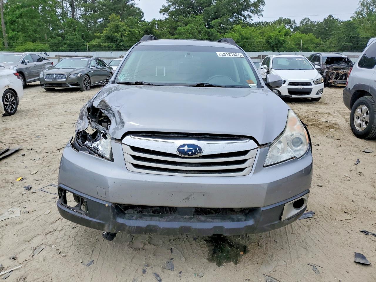 2010 Subaru Outback 2.5i Limited Серебряный vin: 4S4BRBKC5A3353993