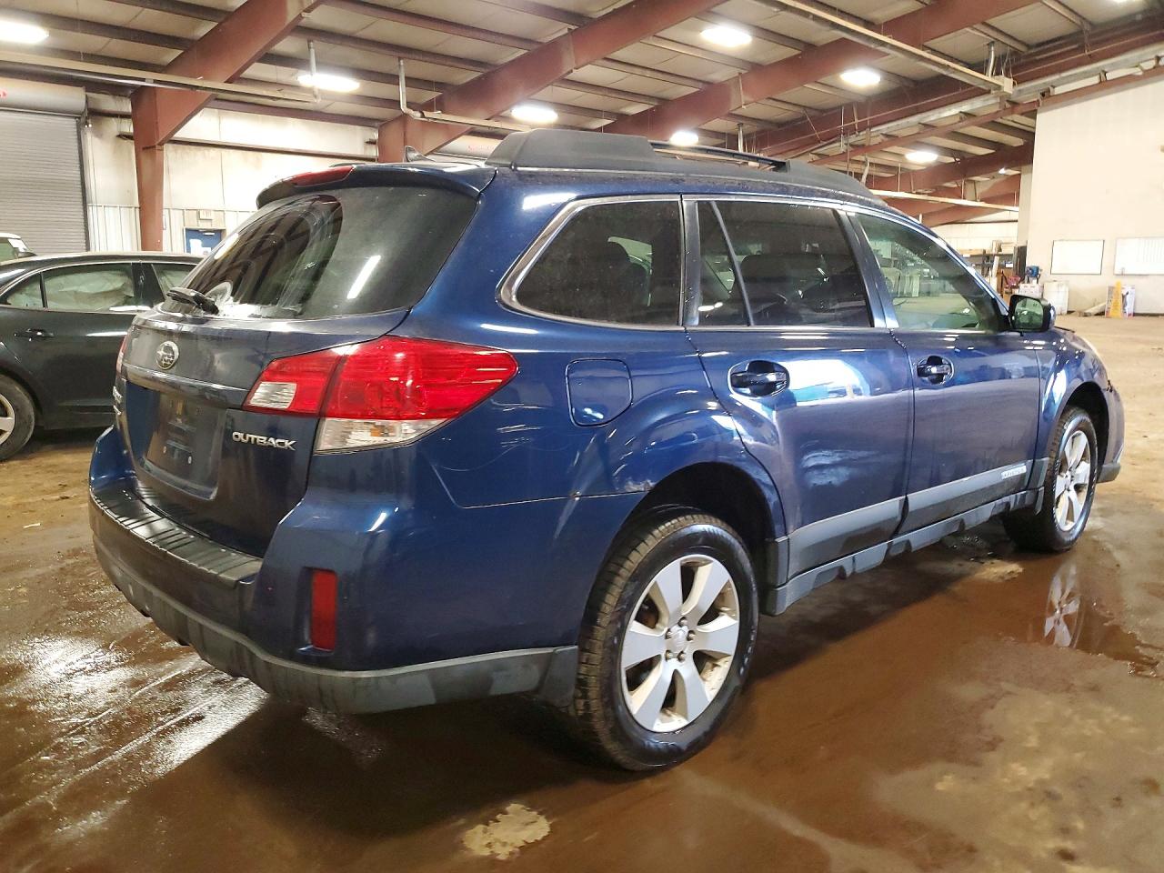 2011 Subaru Outback 2.5i Limited Blue vin: 4S4BRBKC5B3322499