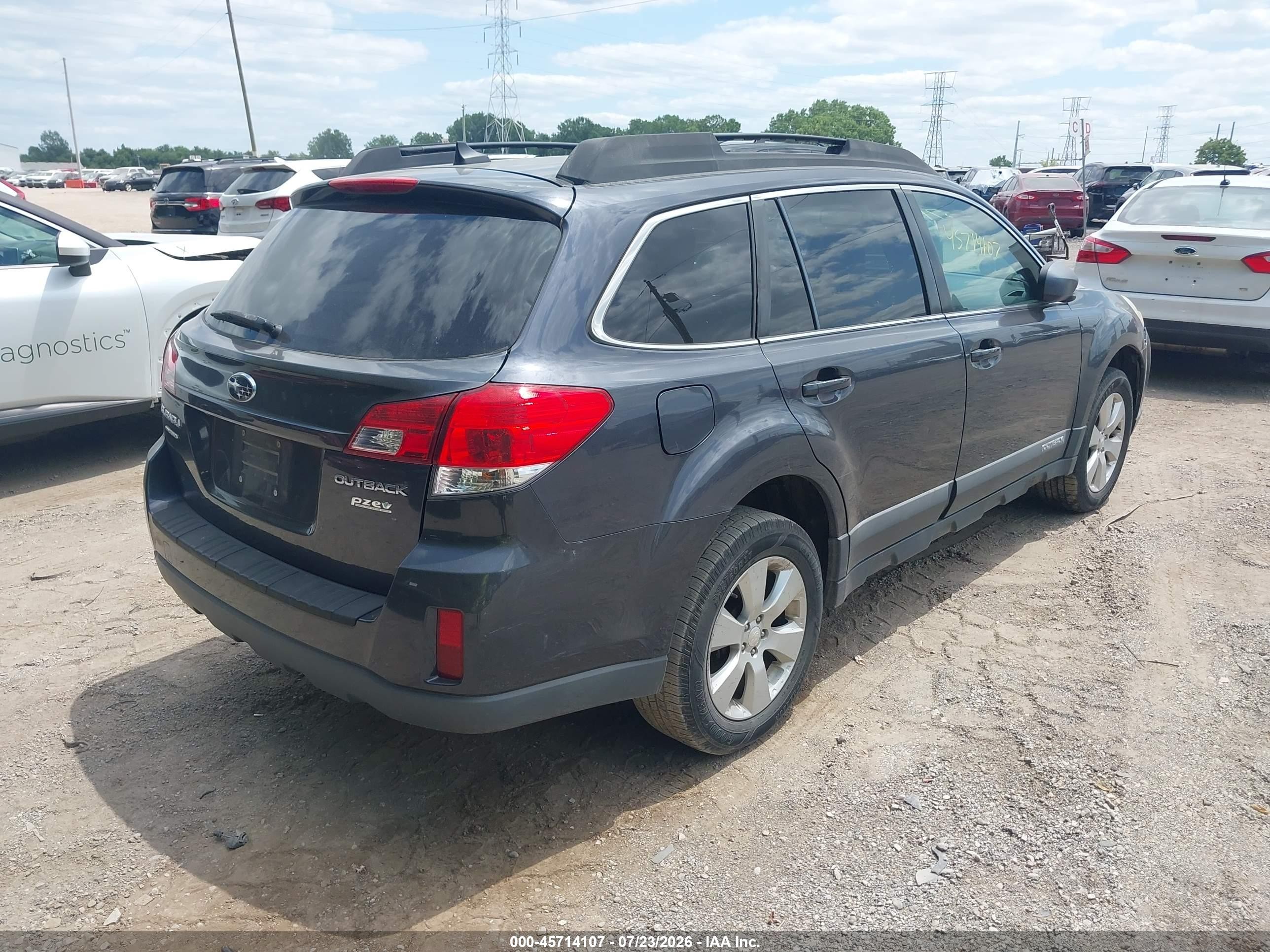 2011 Subaru Outback 2.5i Limited Gray vin: 4S4BRBKC5B3332014