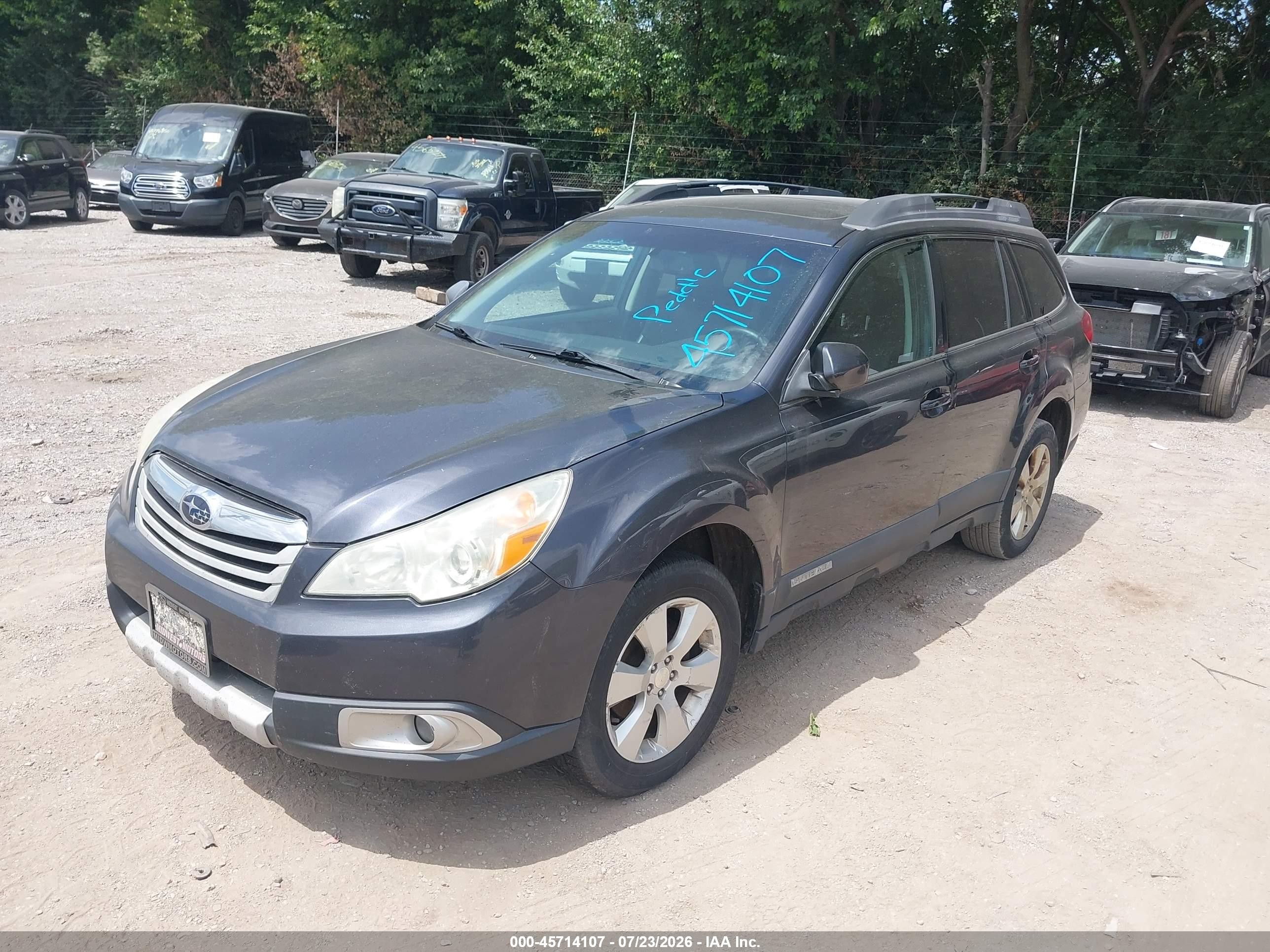 2011 Subaru Outback 2.5i Limited Gray vin: 4S4BRBKC5B3332014