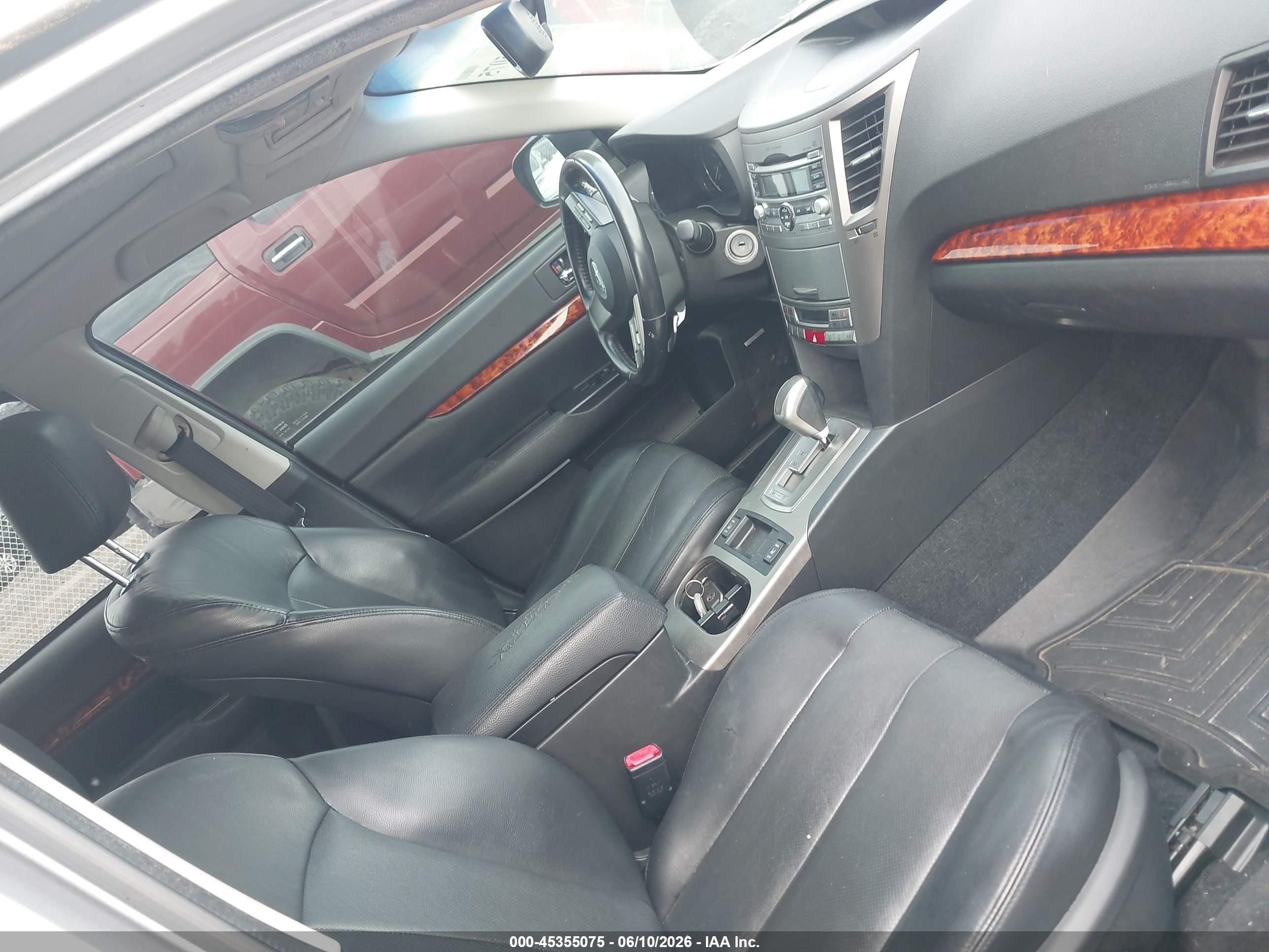 2011 Subaru Outback 2.5i Limited Gray vin: 4S4BRBKC5B3399681