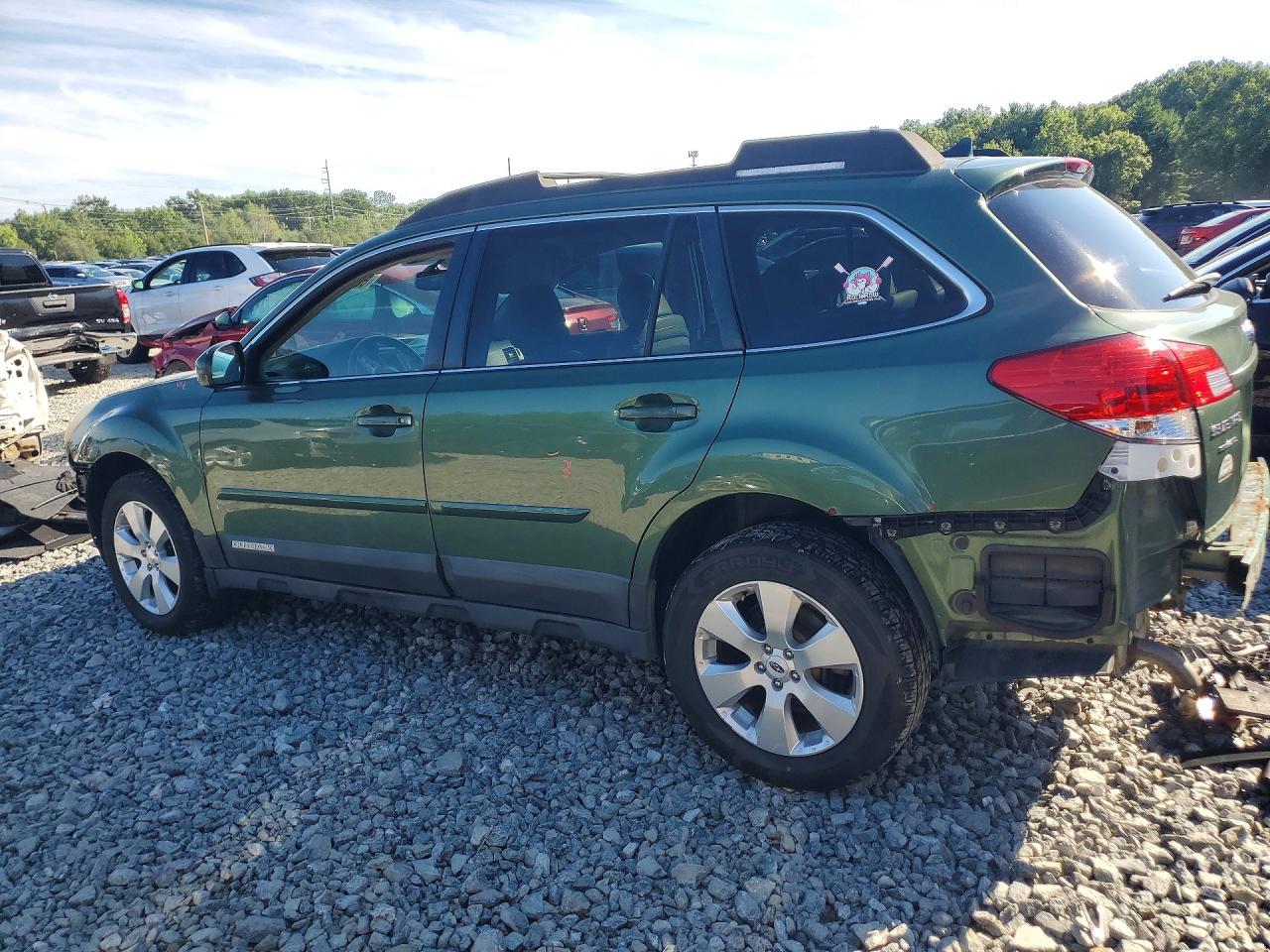 2011 Subaru Outback 2.5i Limited Green vin: 4S4BRBKC5B3444277