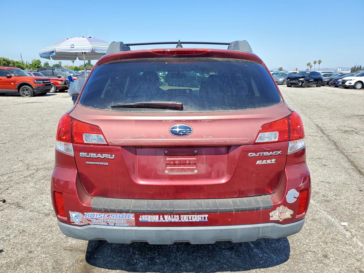 2012 Subaru Outback 2.5i Limited Red vin: 4S4BRBKC5C3264542