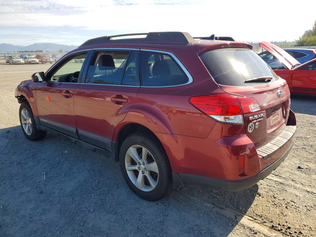 2013 Subaru Outback 2.5i Limited Red vin: 4S4BRBKC5D3242929