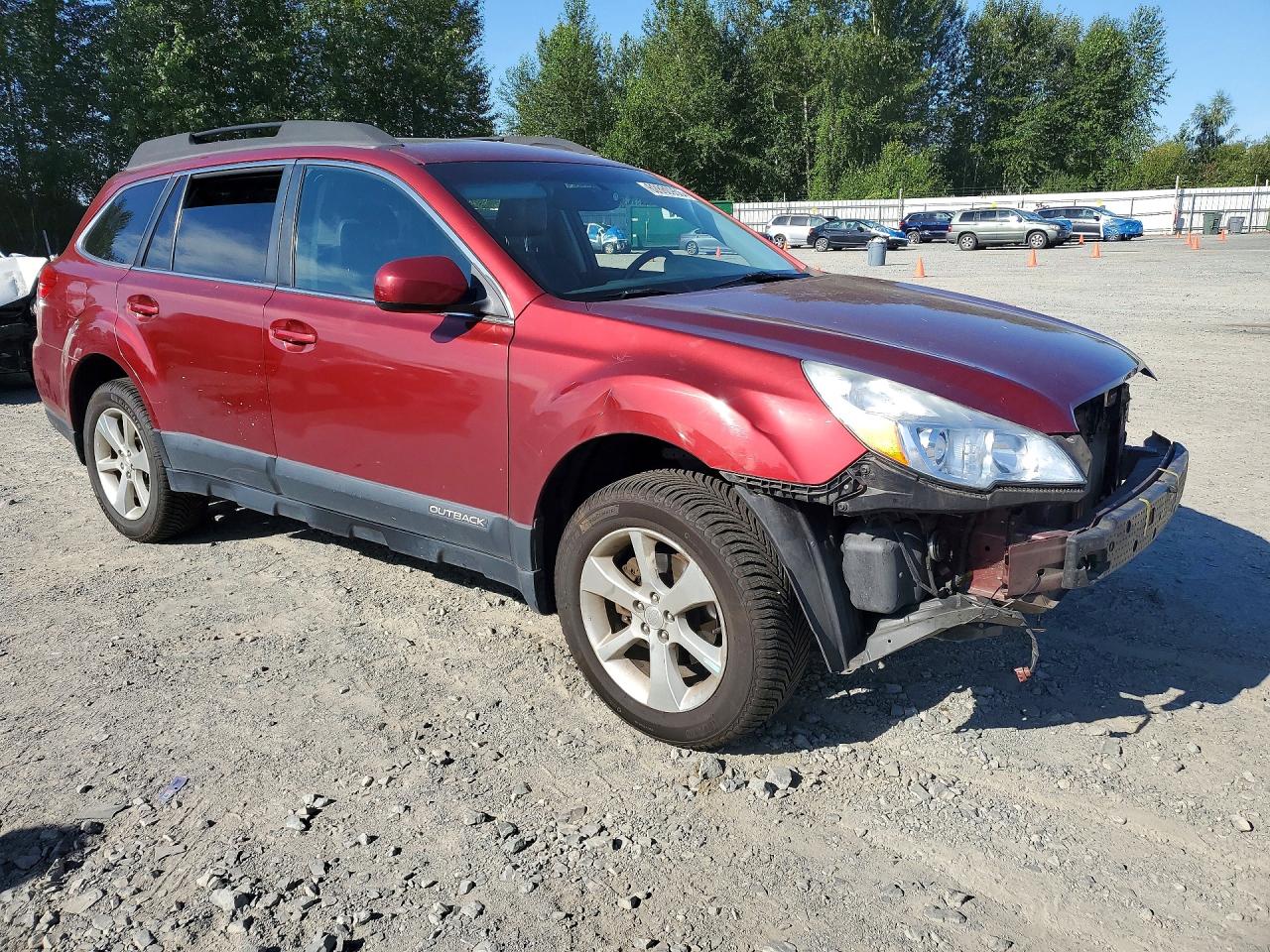 2013 Subaru Outback 2.5i Limited Red vin: 4S4BRBKC5D3242929