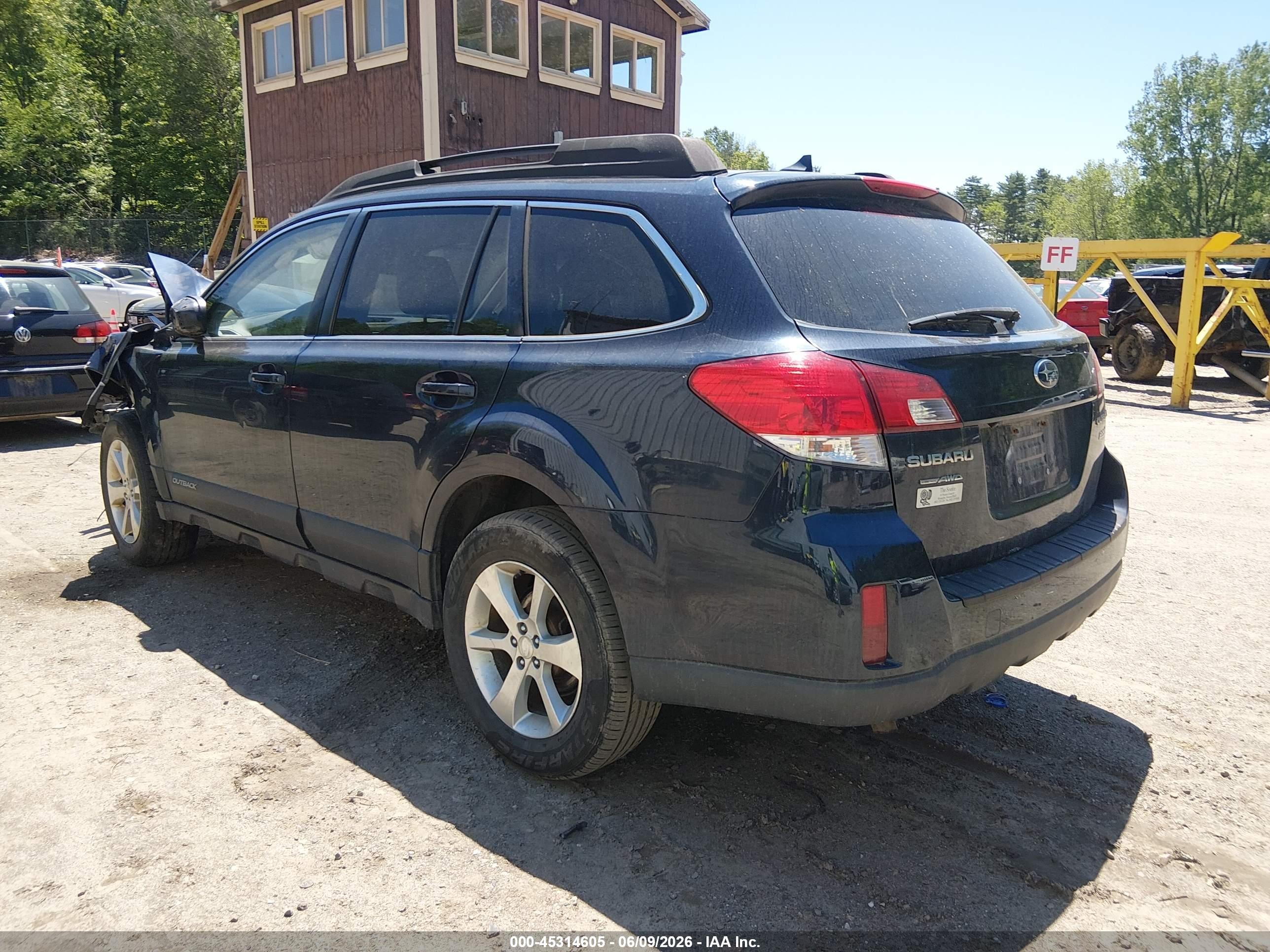 2013 Subaru Outback 2.5i Limited Dark Blue vin: 4S4BRBKC5D3318813