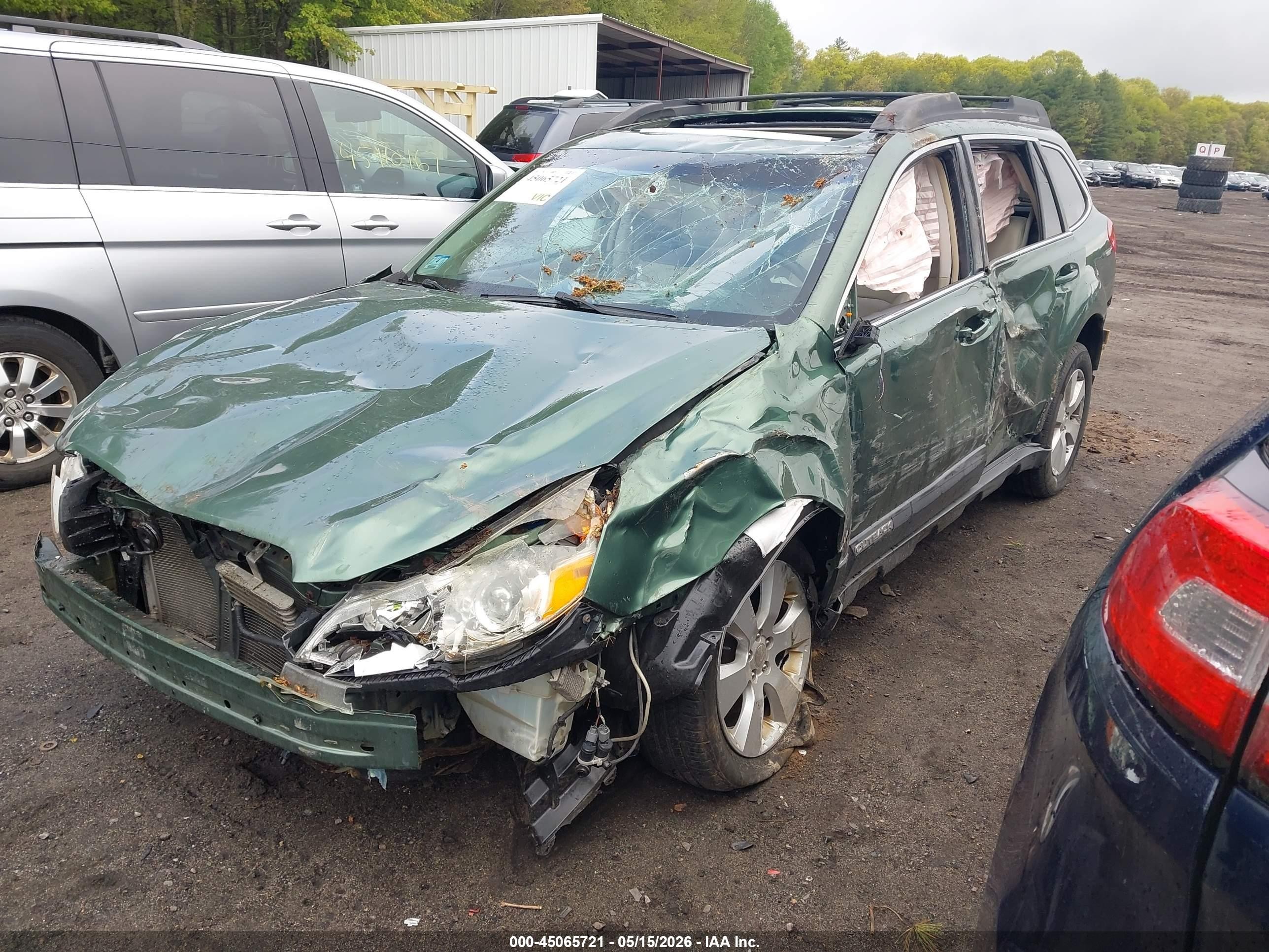 2010 Subaru Outback 2.5i Limited Green vin: 4S4BRBKC6A3313986