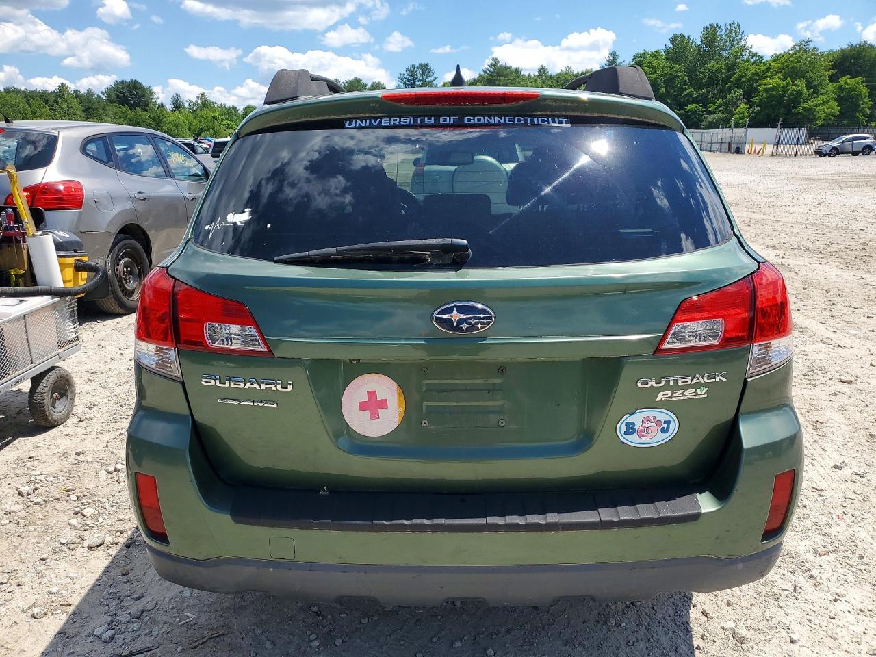 2011 Subaru Outback 2.5i Limited Green vin: 4S4BRBKC6B3347752