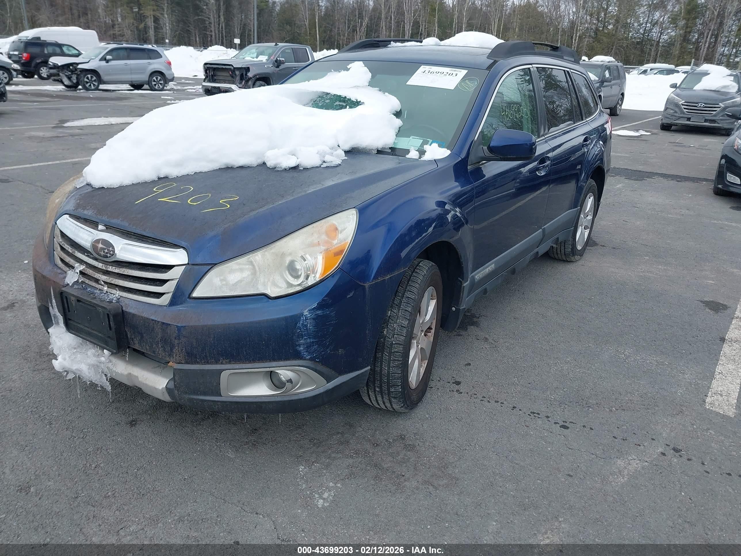 2011 Subaru Outback 2.5i Limited Синий vin: 4S4BRBKC6B3352854