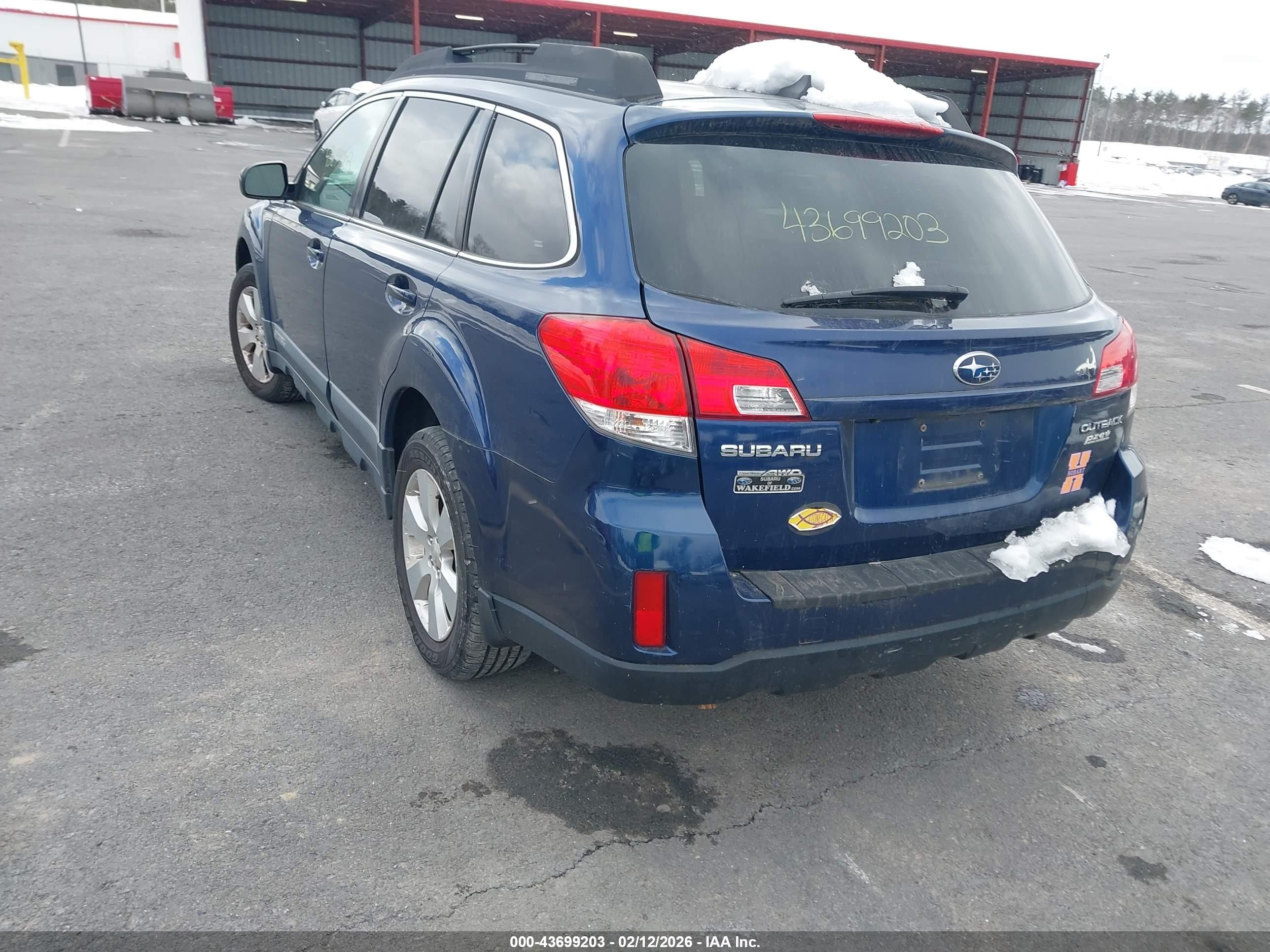 2011 Subaru Outback 2.5i Limited Синий vin: 4S4BRBKC6B3352854