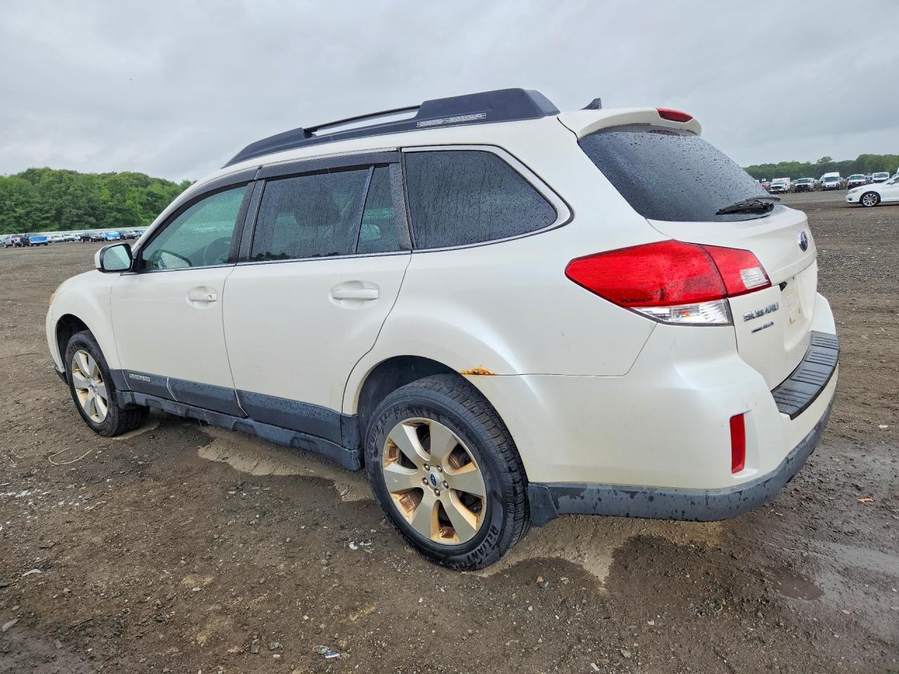 2012 Subaru Outback 2.5i Limited White vin: 4S4BRBKC6C3253727