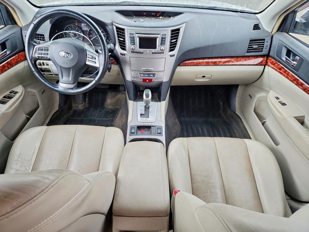 2012 Subaru Outback 2.5i Limited White vin: 4S4BRBKC6C3253727