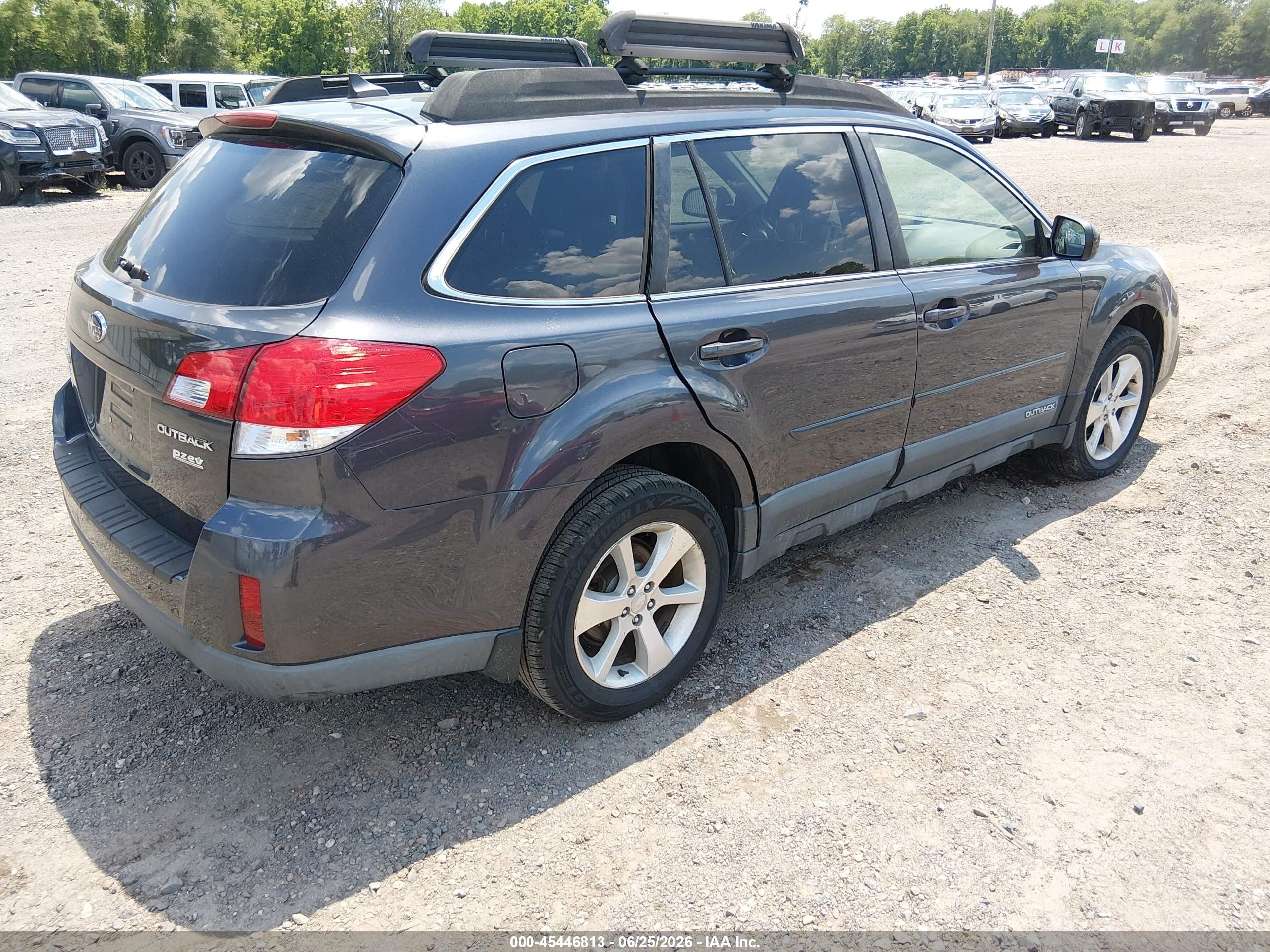 2013 Subaru Outback 2.5i Limited Gray vin: 4S4BRBKC6D3291914
