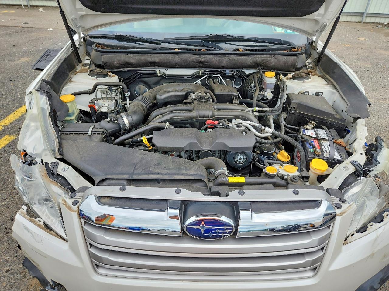 2013 Subaru Outback 2.5i Limited Белый vin: 4S4BRBKC6D3321266