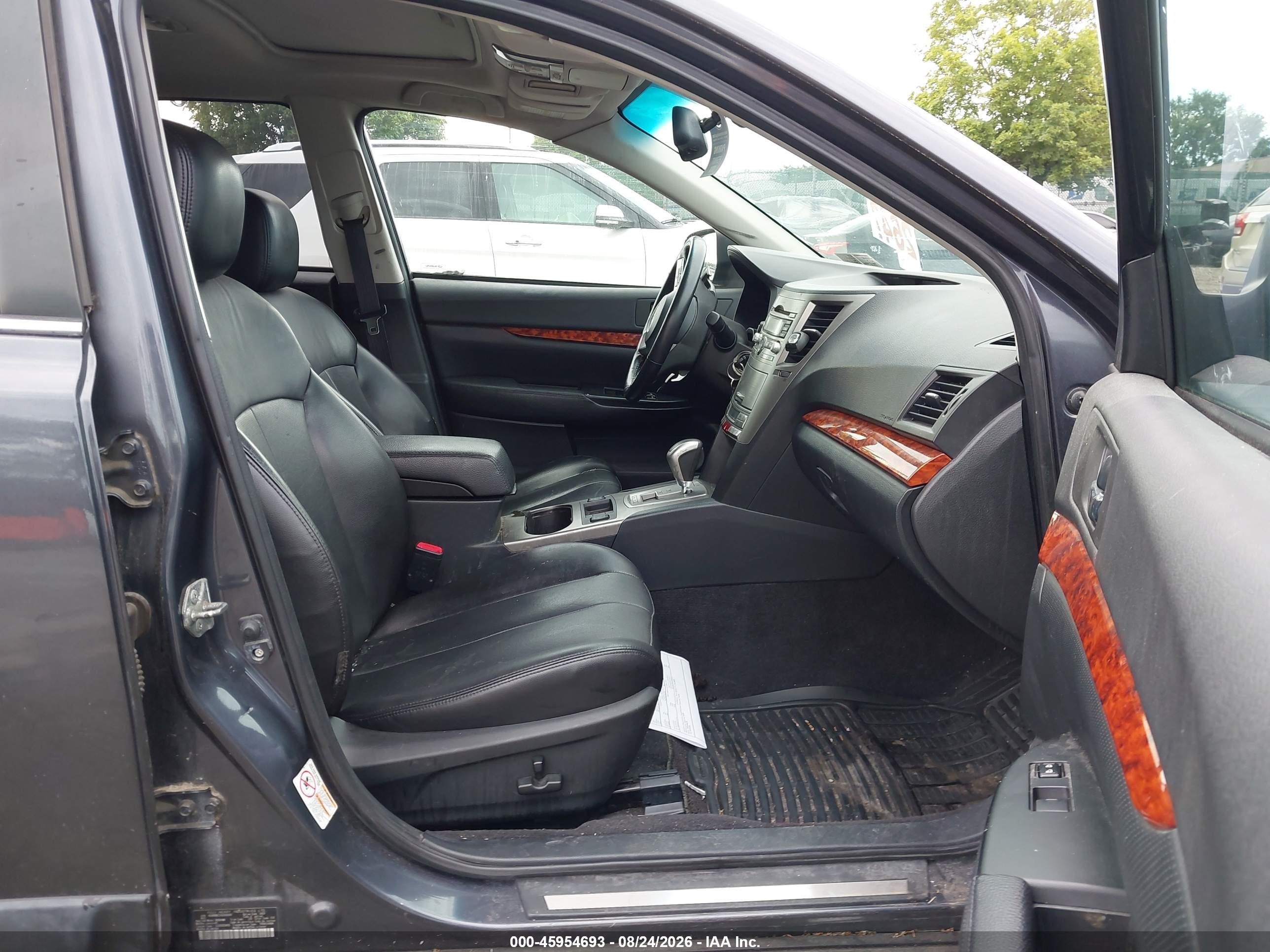 2010 Subaru Outback 2.5i Limited Dark Blue vin: 4S4BRBKC7A3339397
